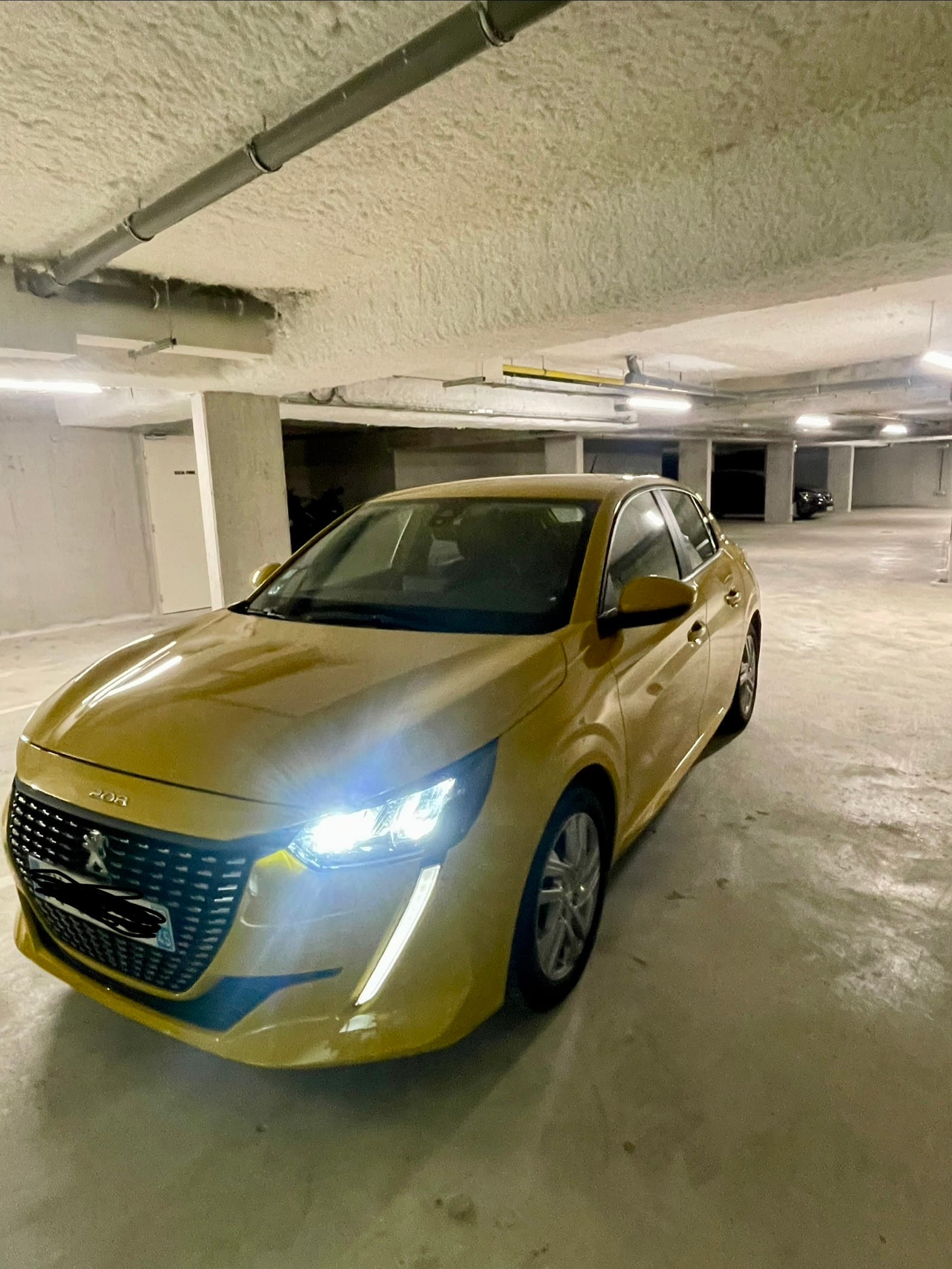Peugeot 208, 2020, Essence 95