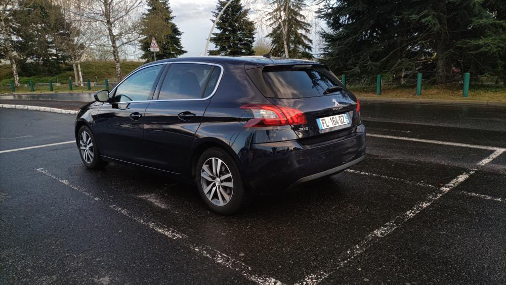 Peugeot 308 avec Climatisation