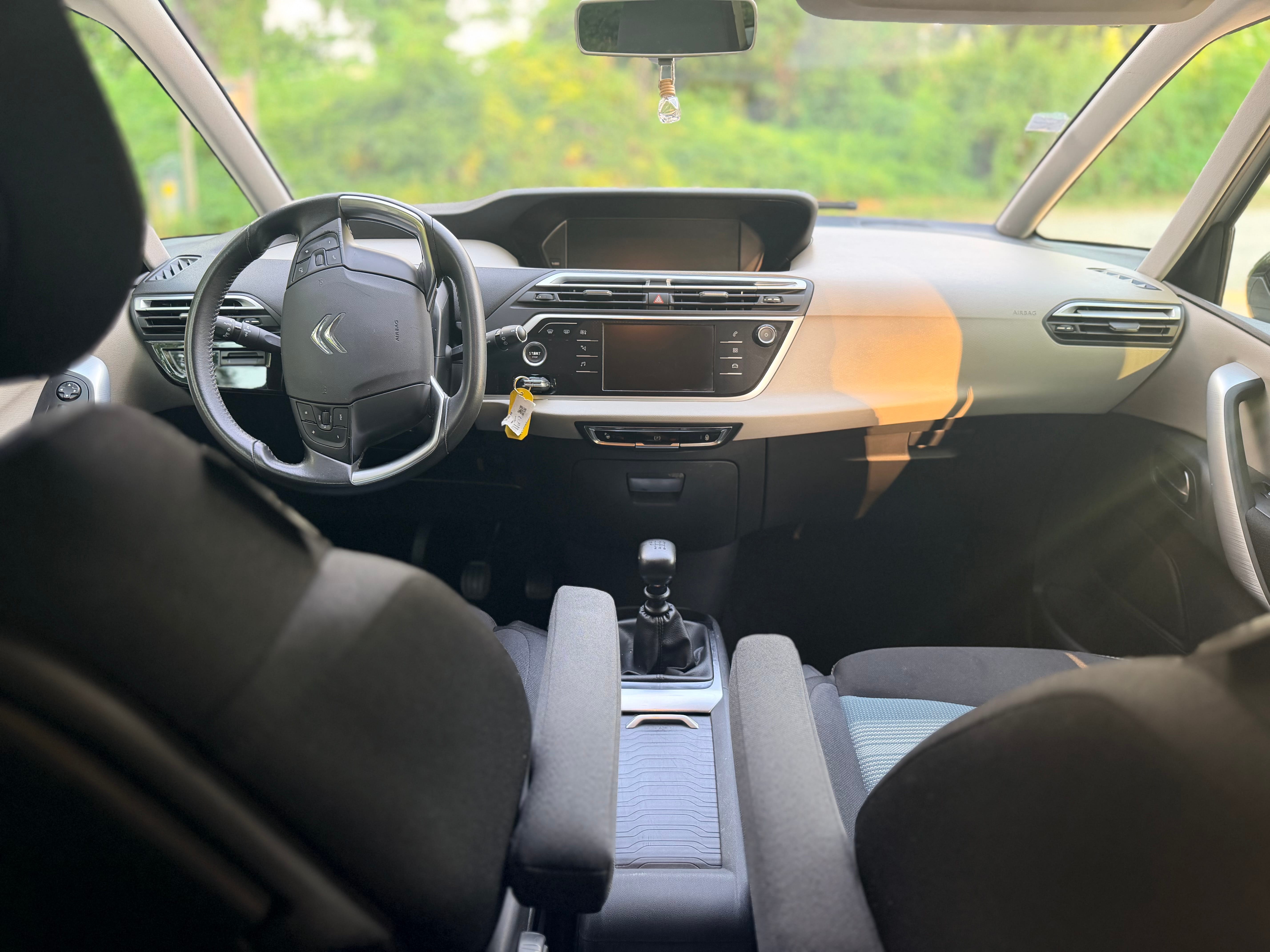 Citroen C4 Picasso avec GPS