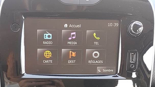 Renault Clio Parking Gare & Clim GPS Tactile avec Chaines