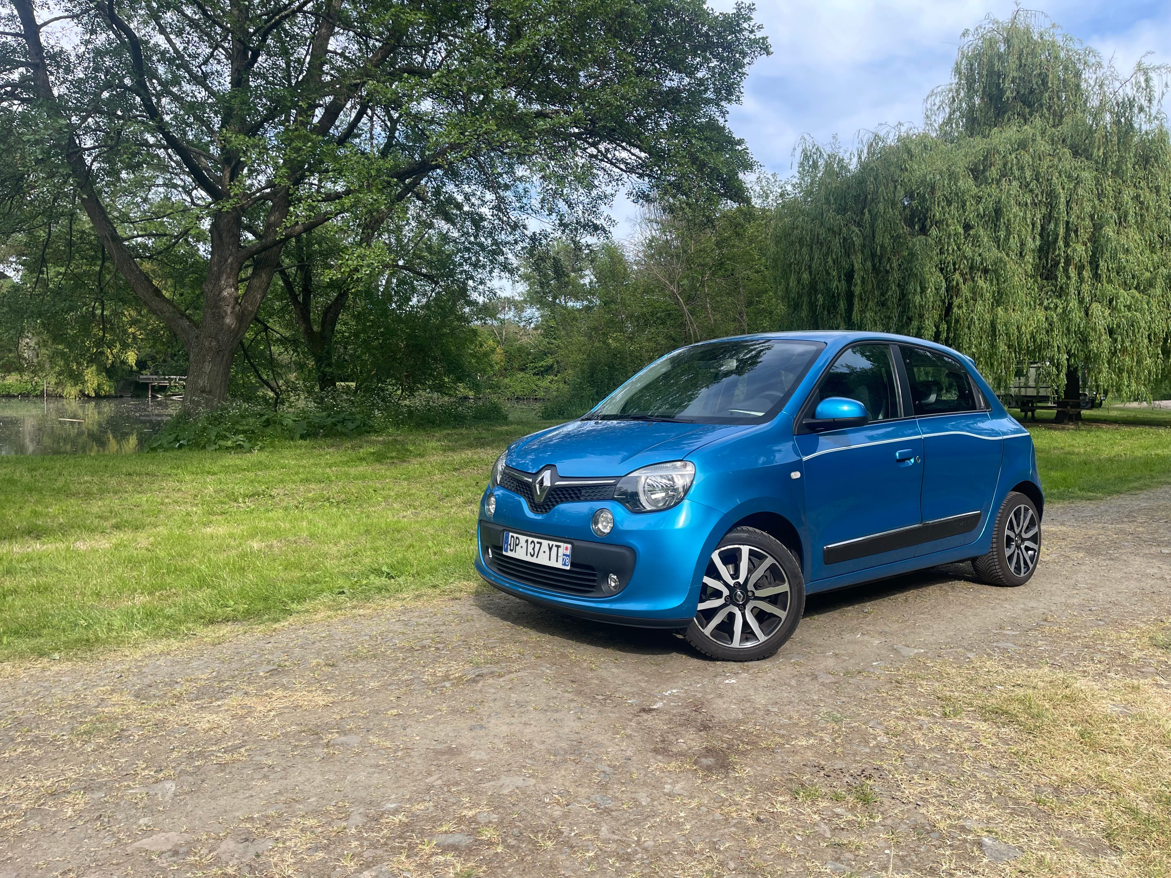 Renault Twingo III Intens *Clim/régulateur/Bluetooth*, 2015, Essence 95