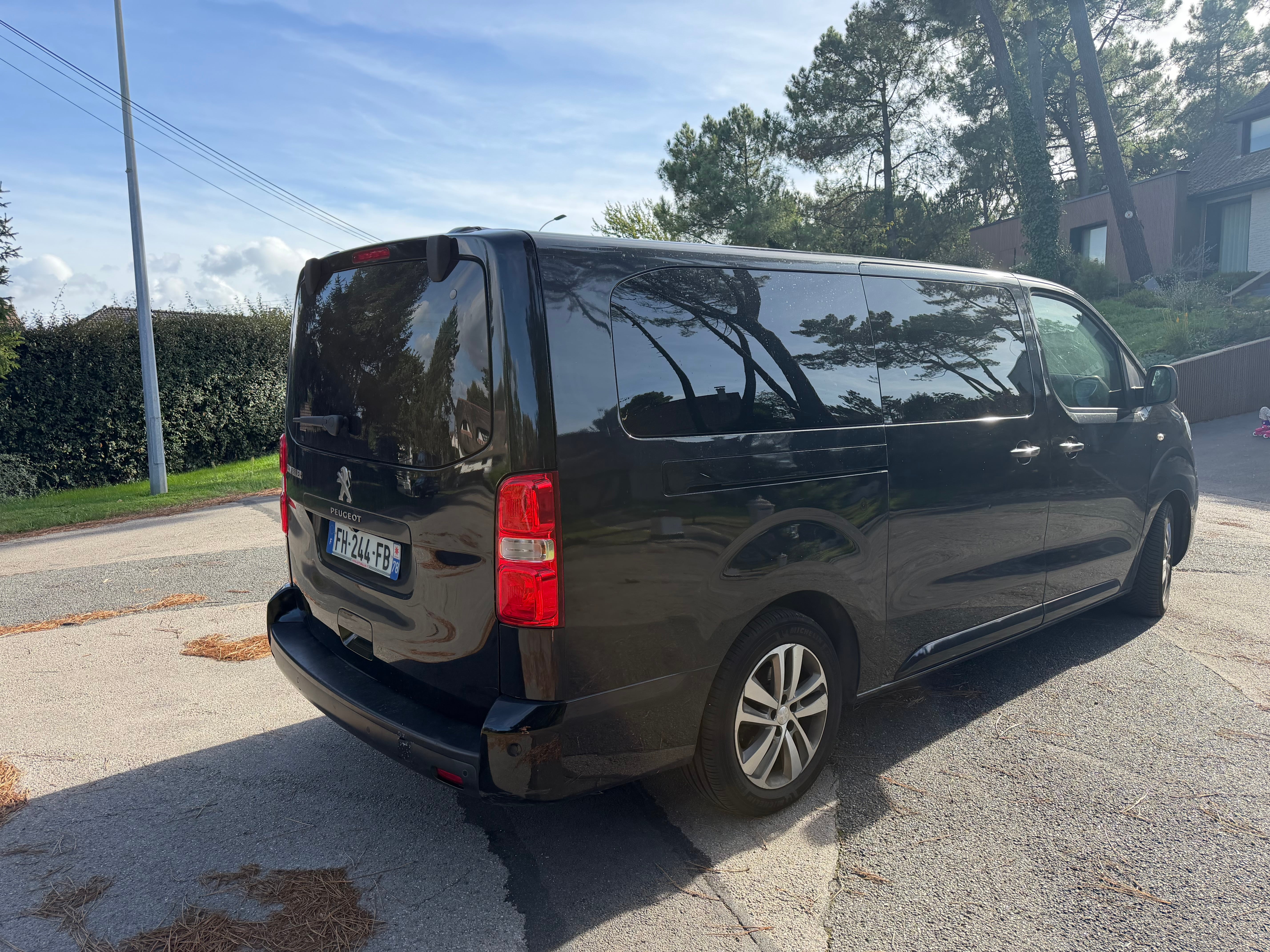 Peugeot Traveller avec Caméra de recul