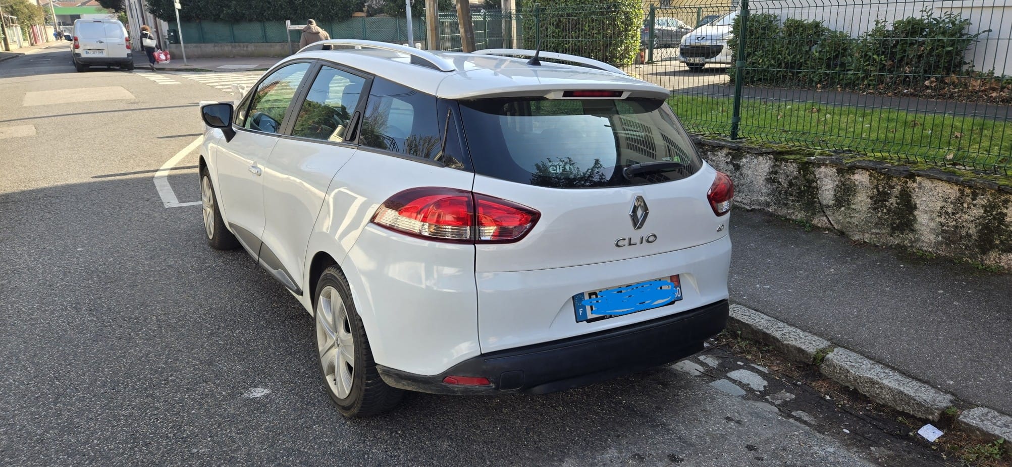 Renault Clio Estate avec GPS