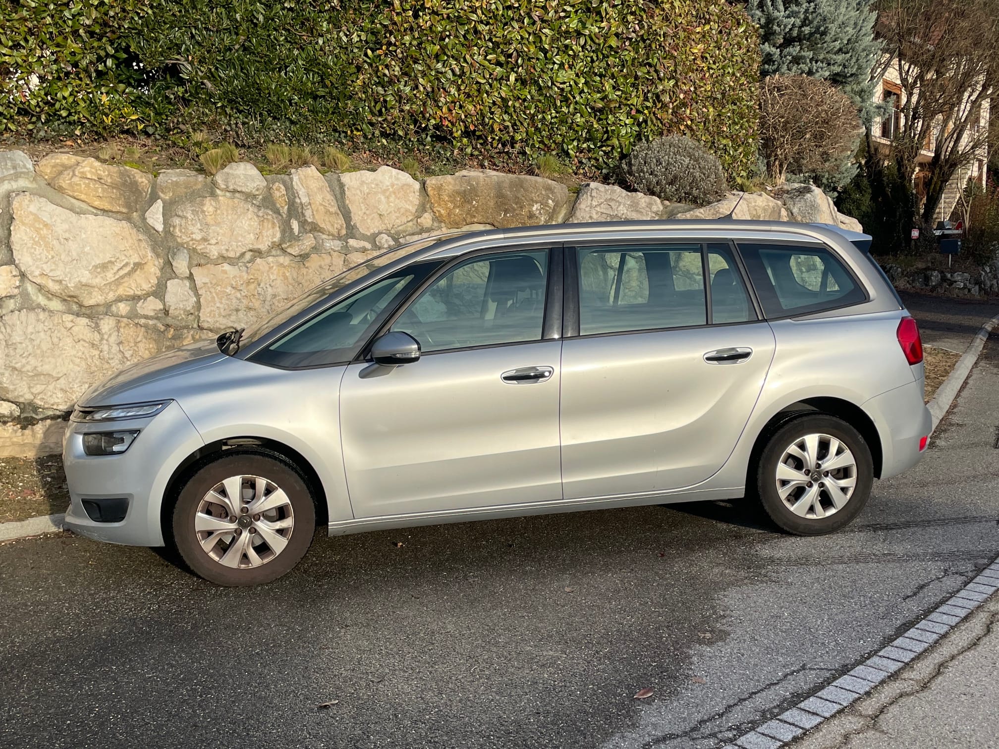 Citroen C4 Grand Picasso 7 places, 2015, Essence 95, 7 places