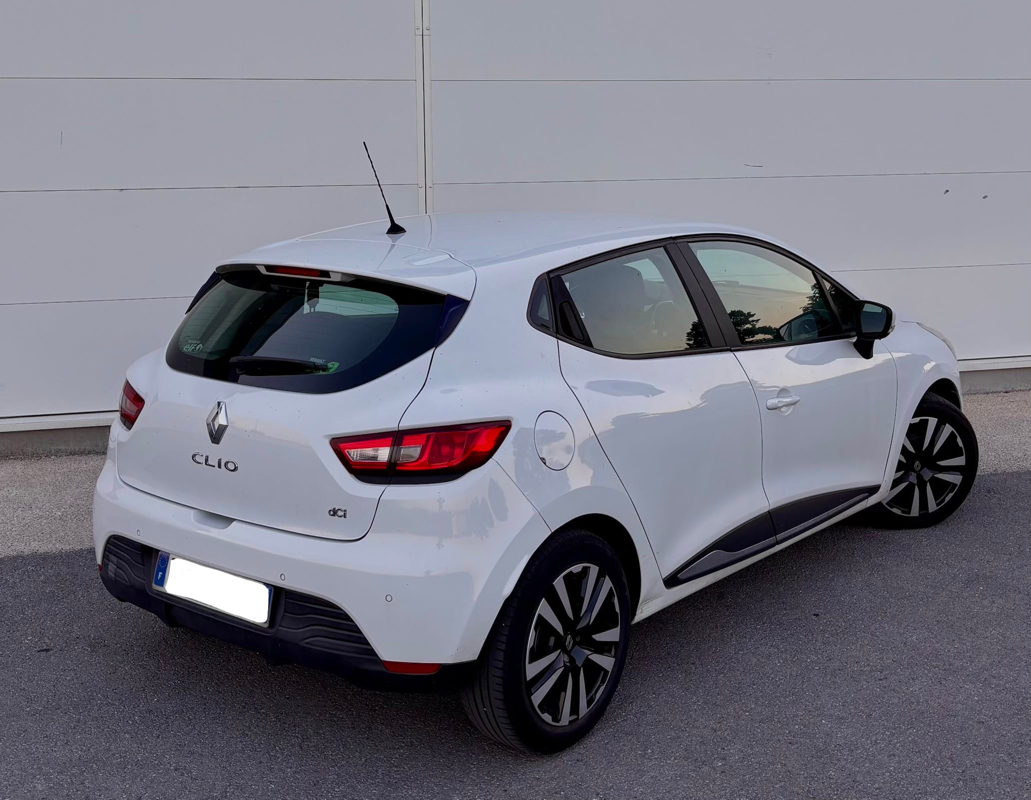 Renault Clio 4 (Noté 5/5*) avec Climatisation