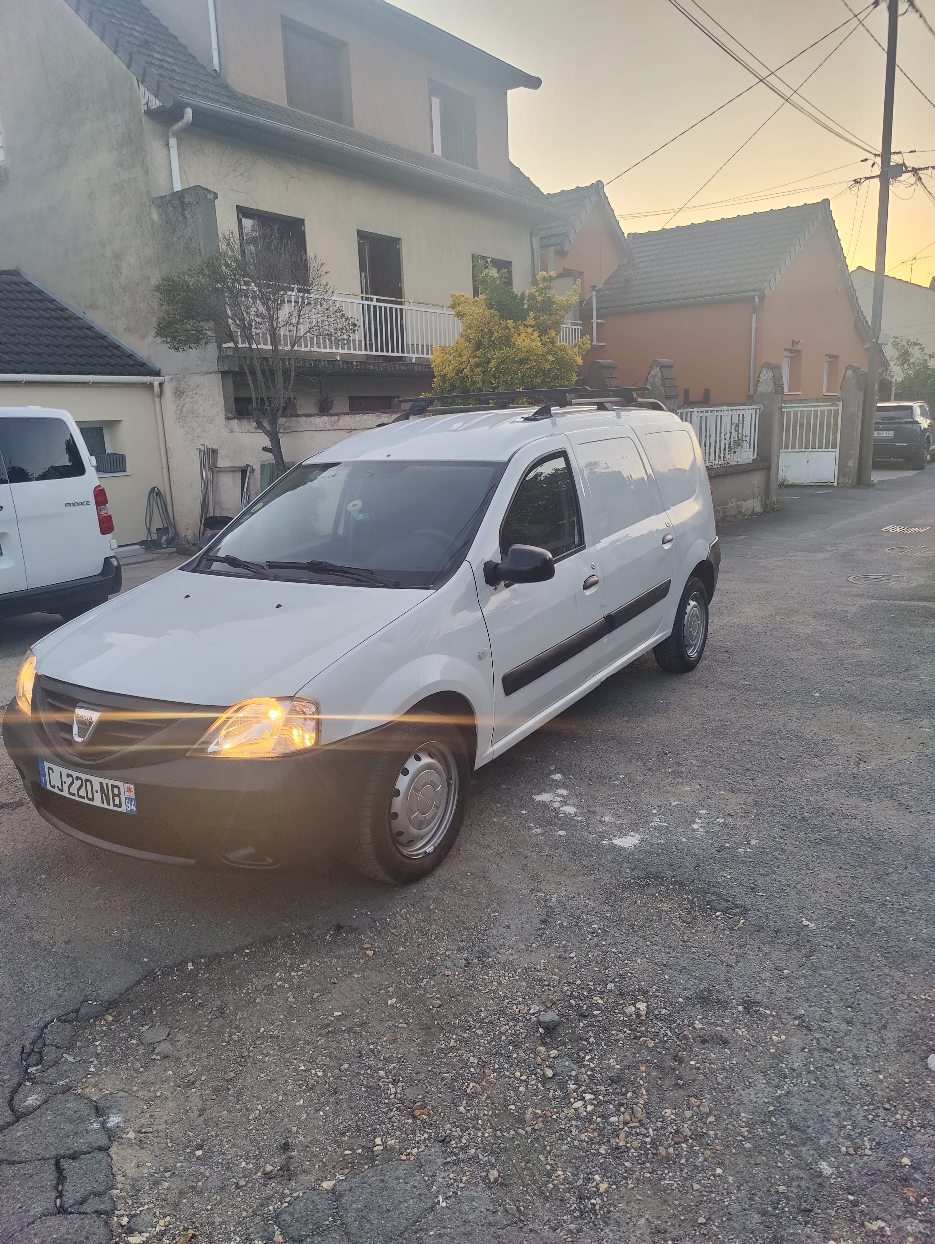 Dacia Logan Van, 2012, Diesel