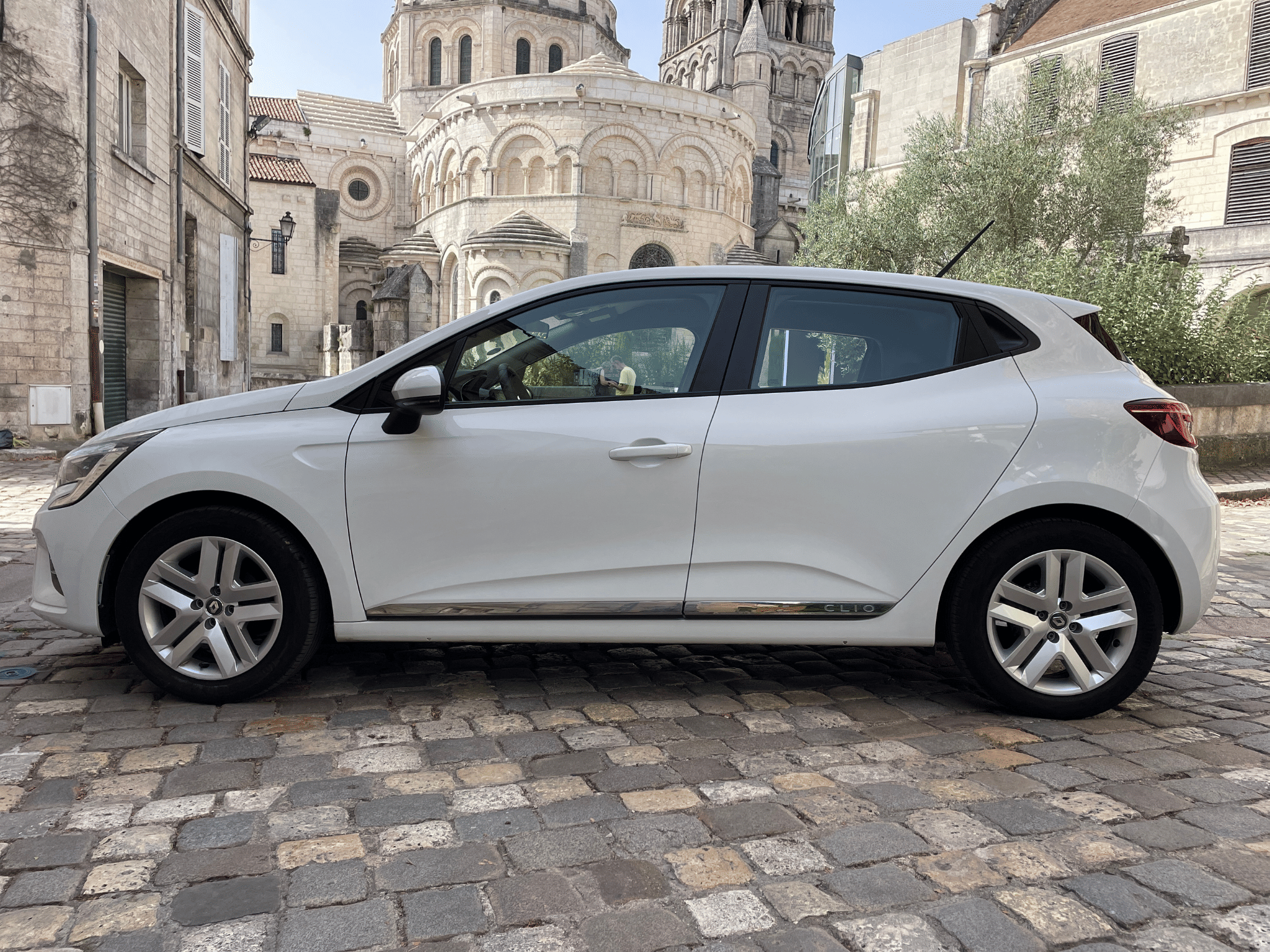 Renault Clio avec Climatisation