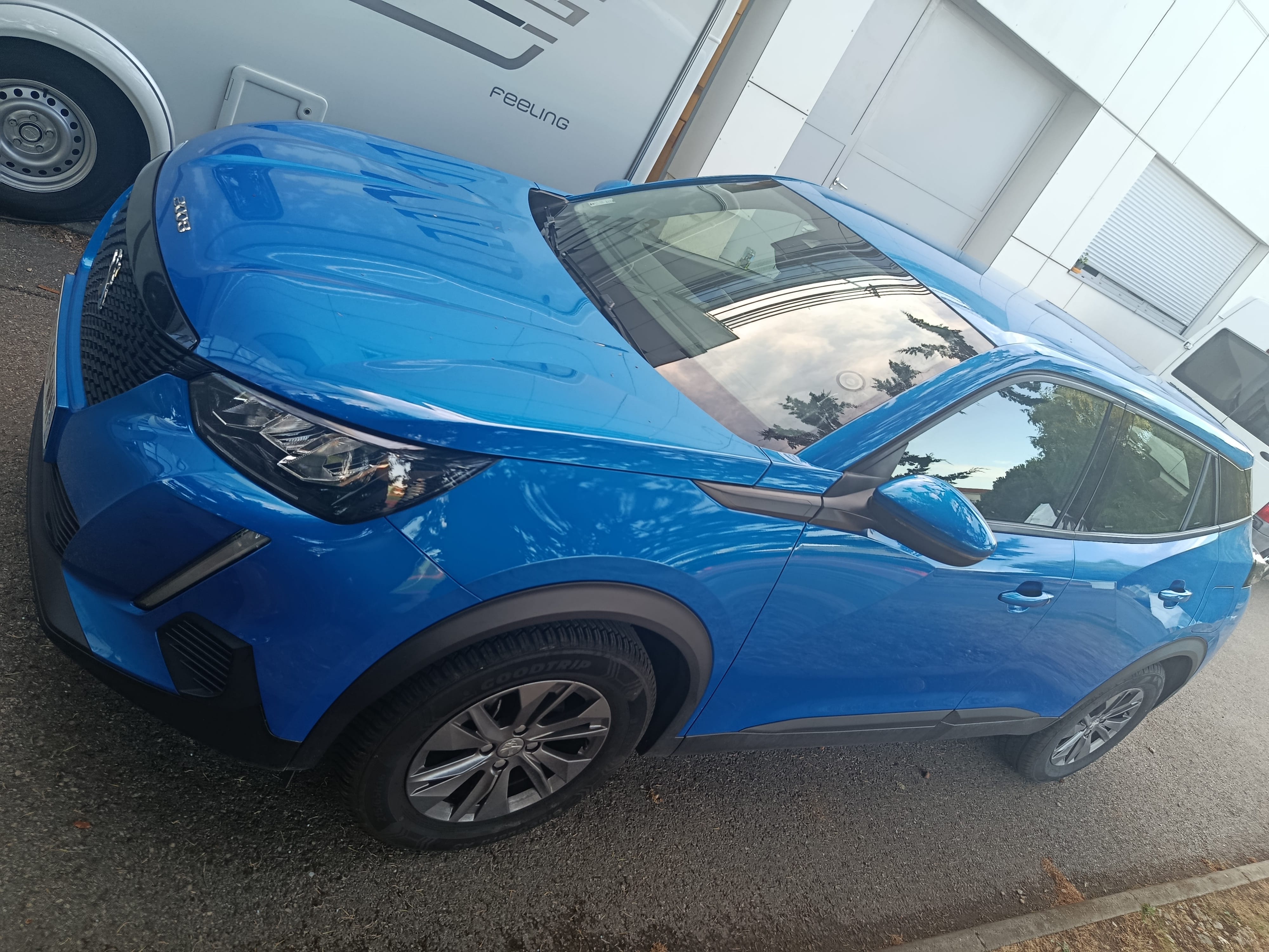 Peugeot 2008, 2020, Essence 95