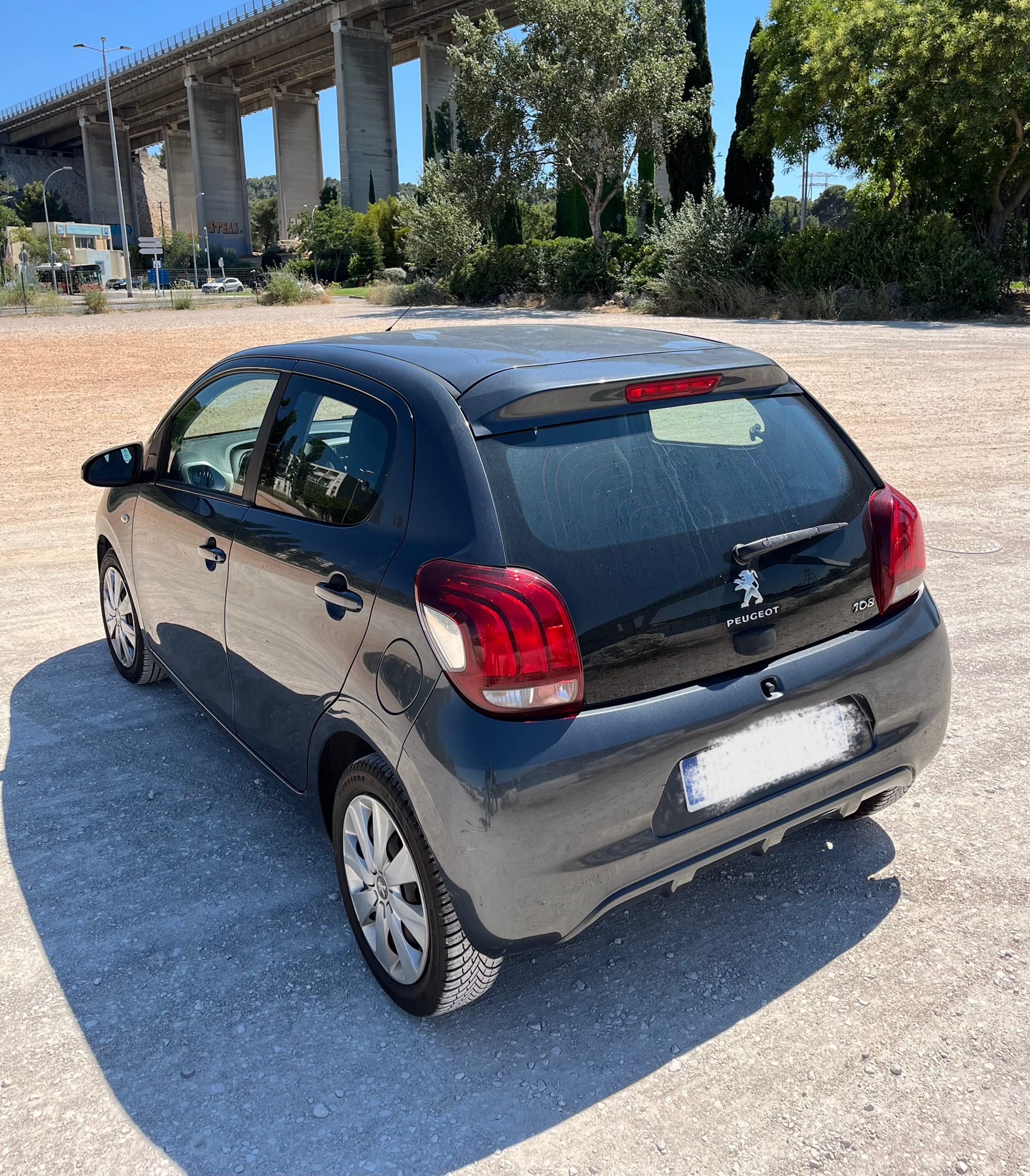 Peugeot 108 avec GPS