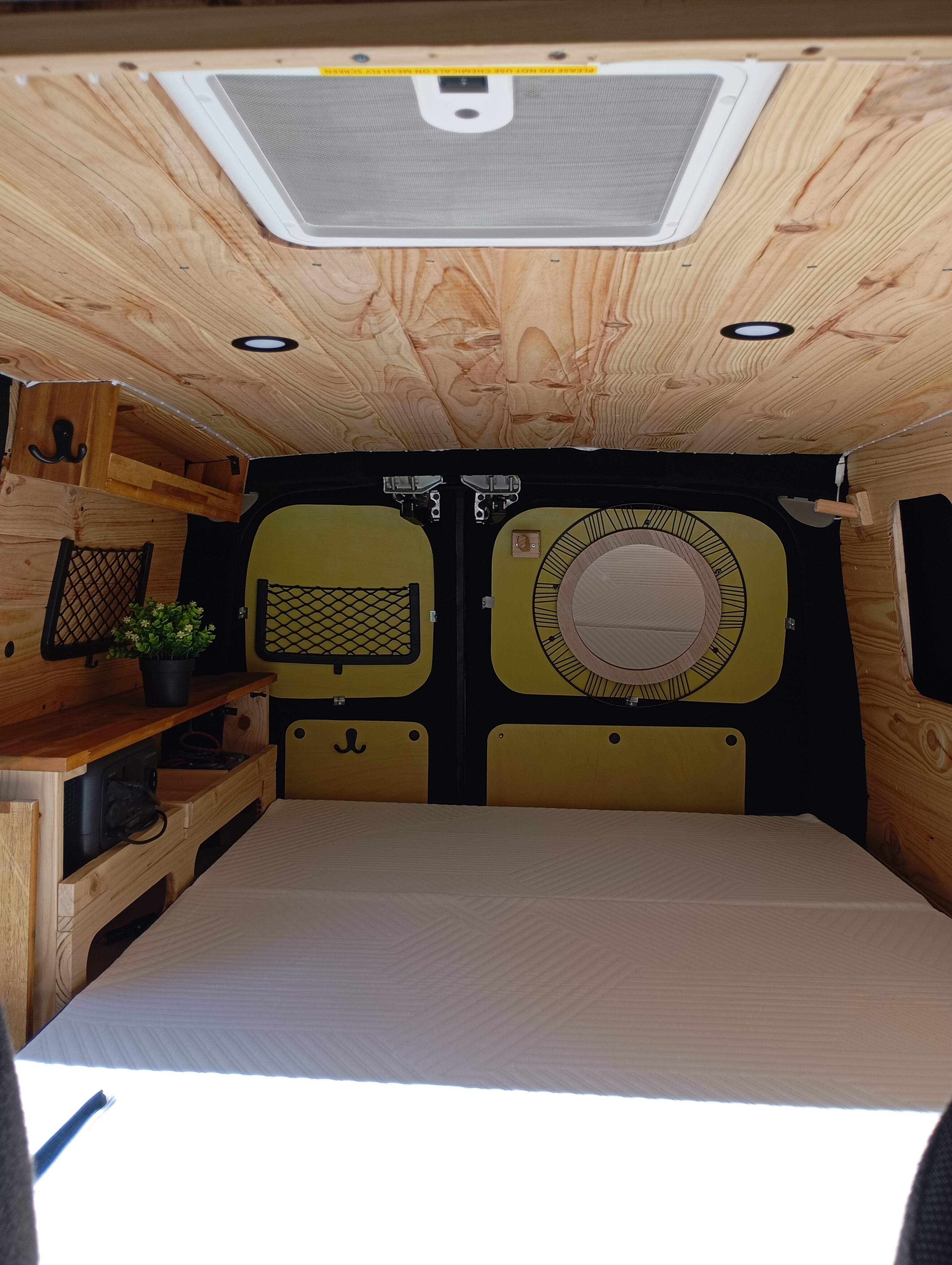 Nissan NV200 avec GPS