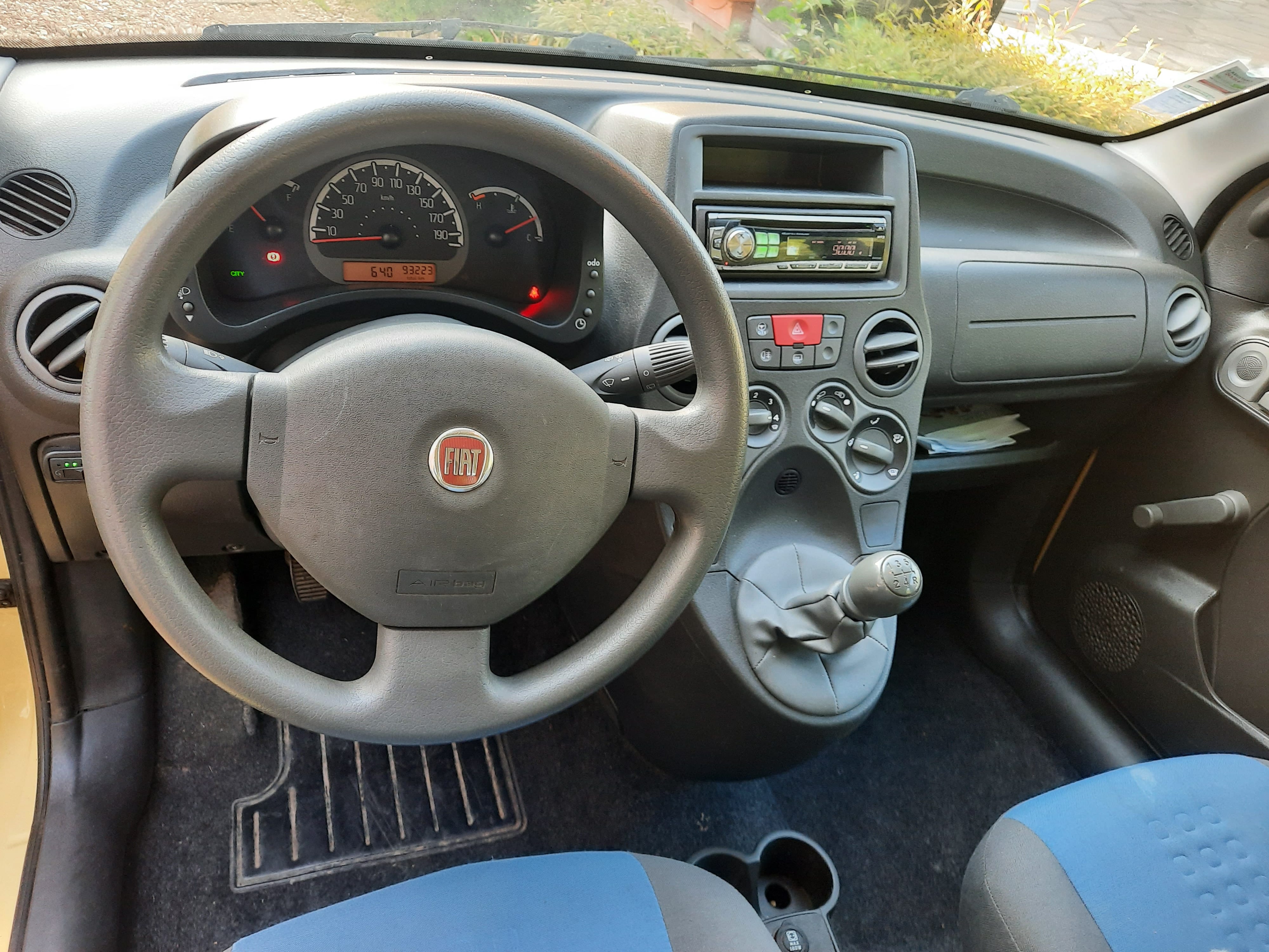 Fiat Panda Essence/GPL simple et économique