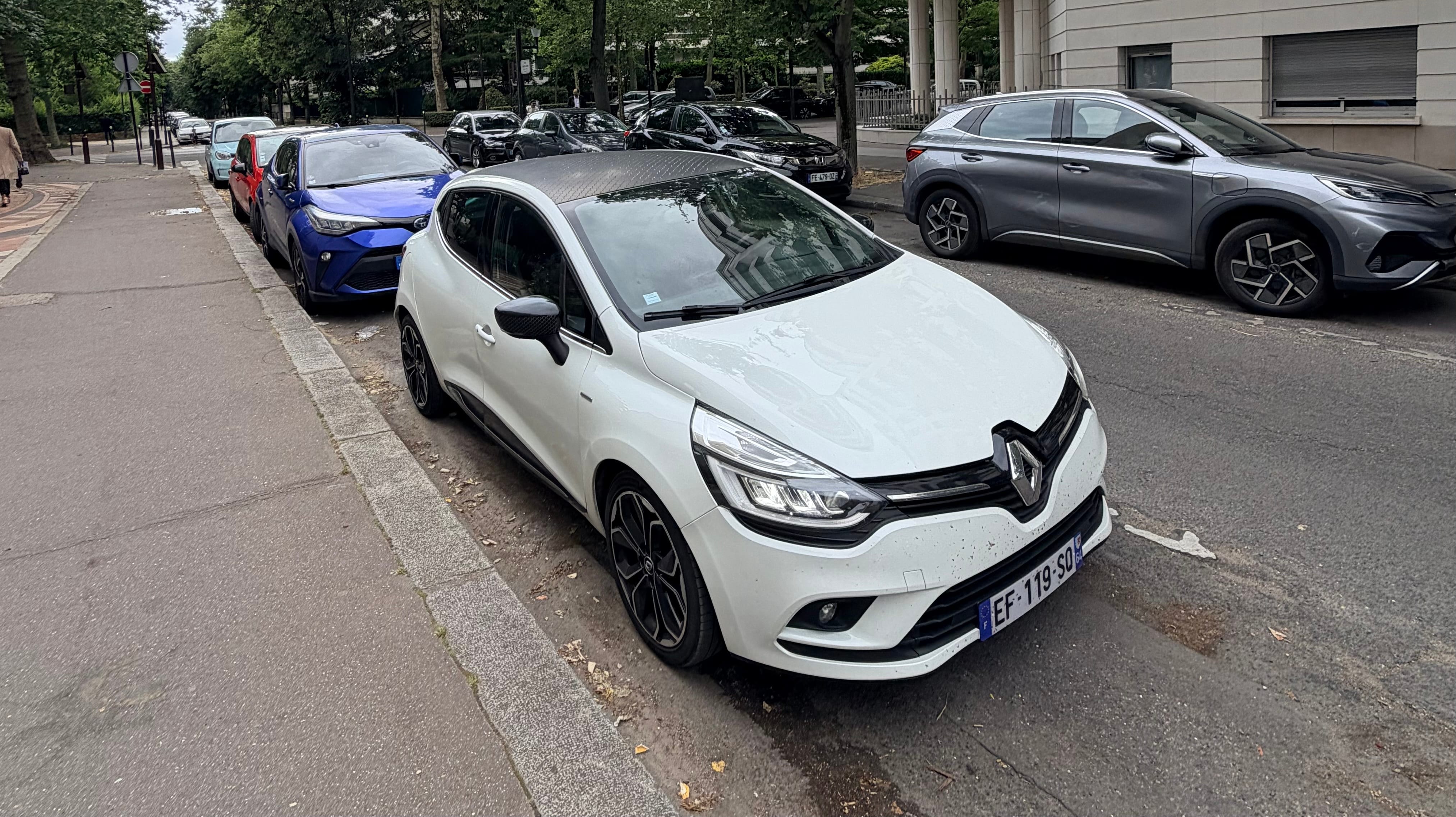 Renault Clio with Bluetooth audio