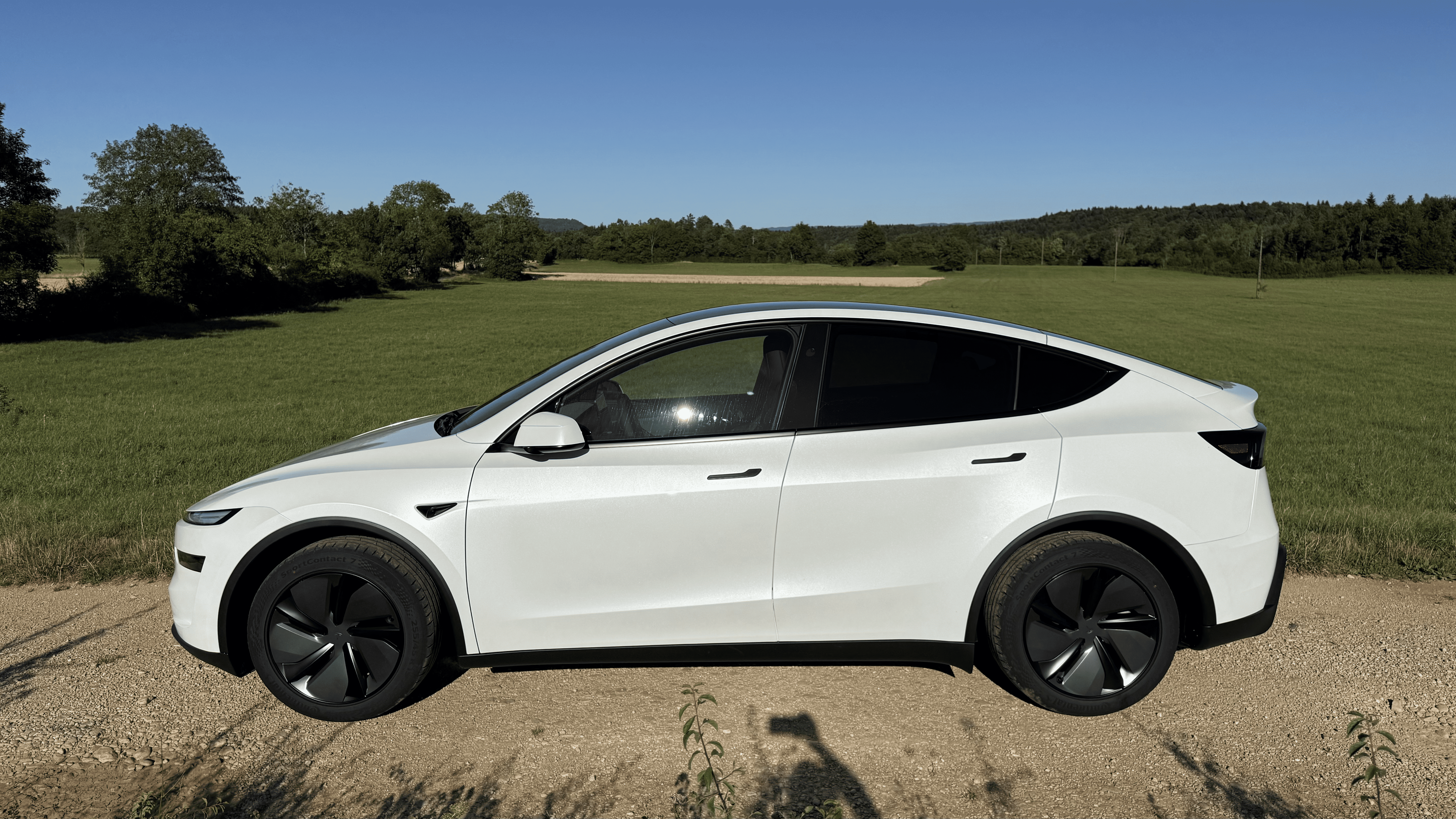 Tesla Model Y Long Range Autopilot Complet avec Climatisation