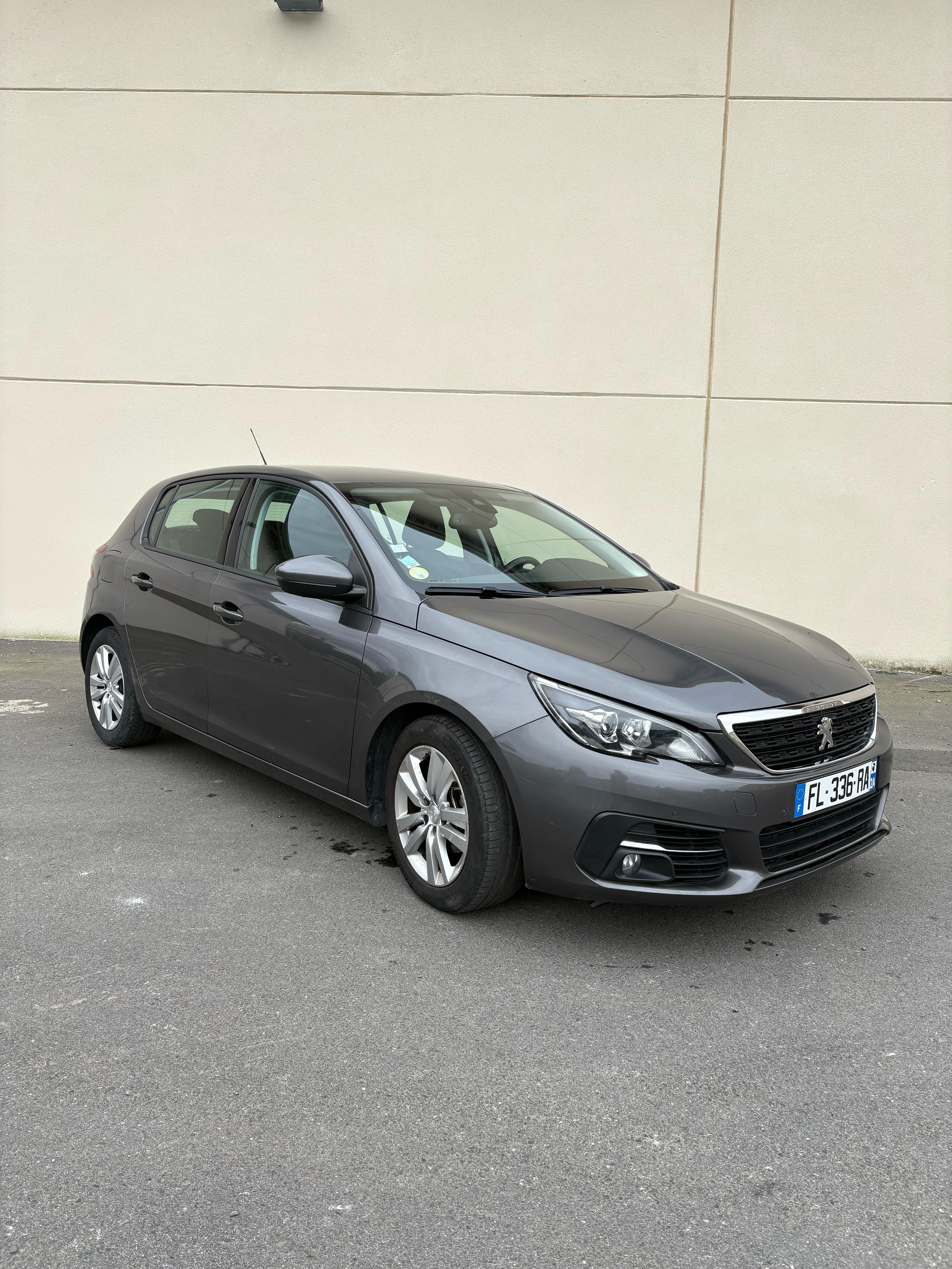 Peugeot 308 avec Climatisation