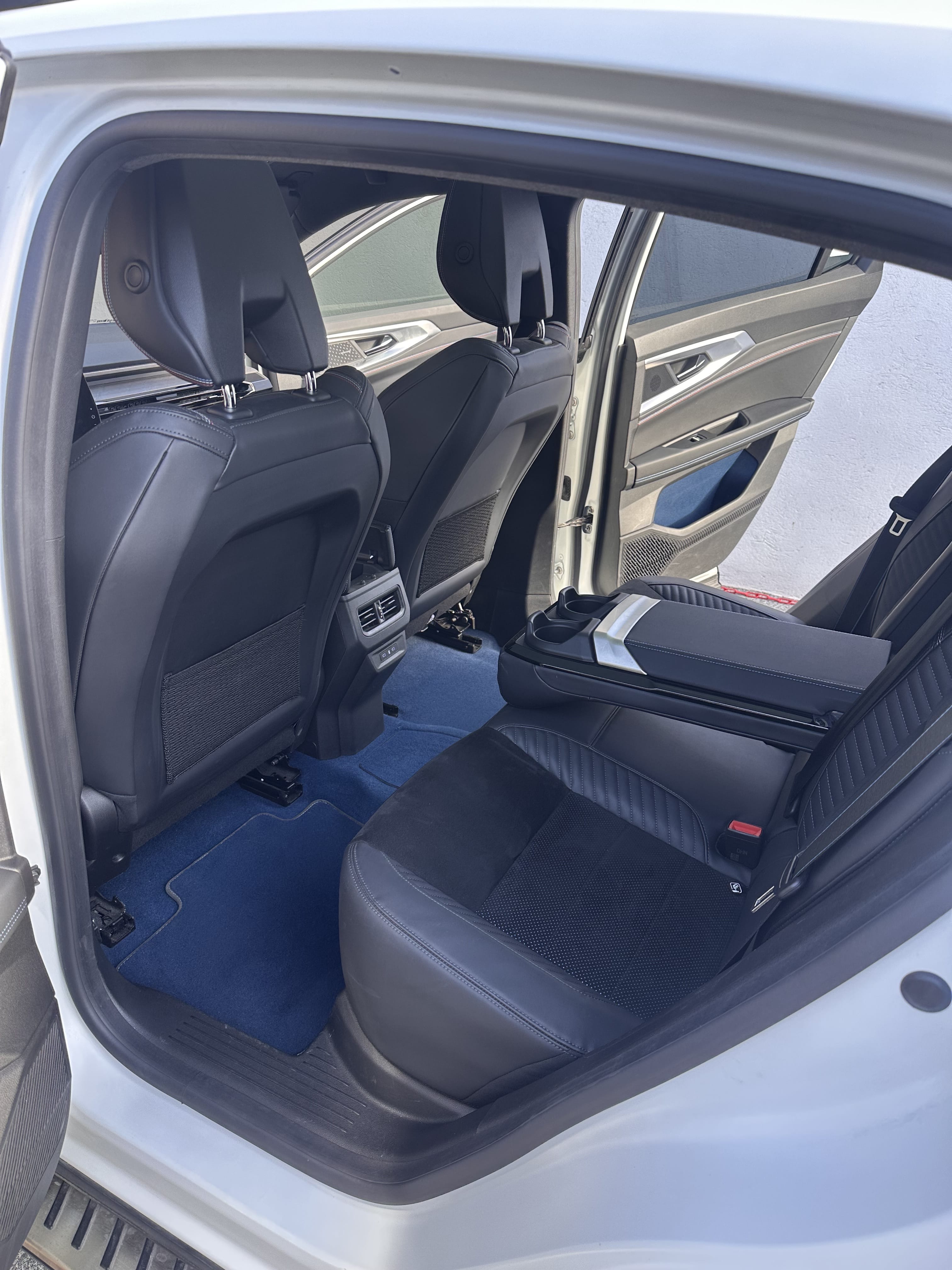 Renault Rafale E-Tech hybrid avec GPS