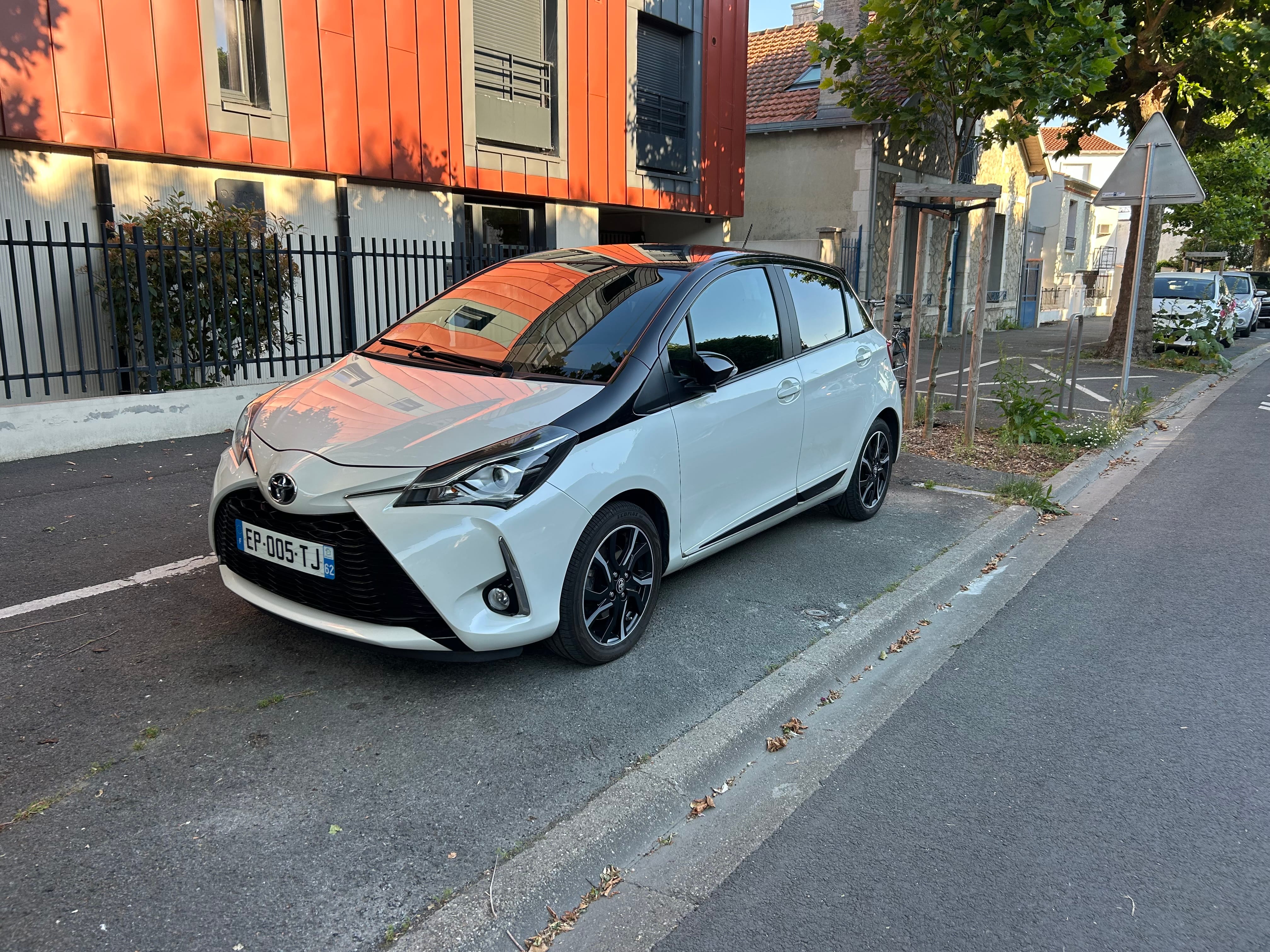 Toyota Yaris, 2017, Essence 98