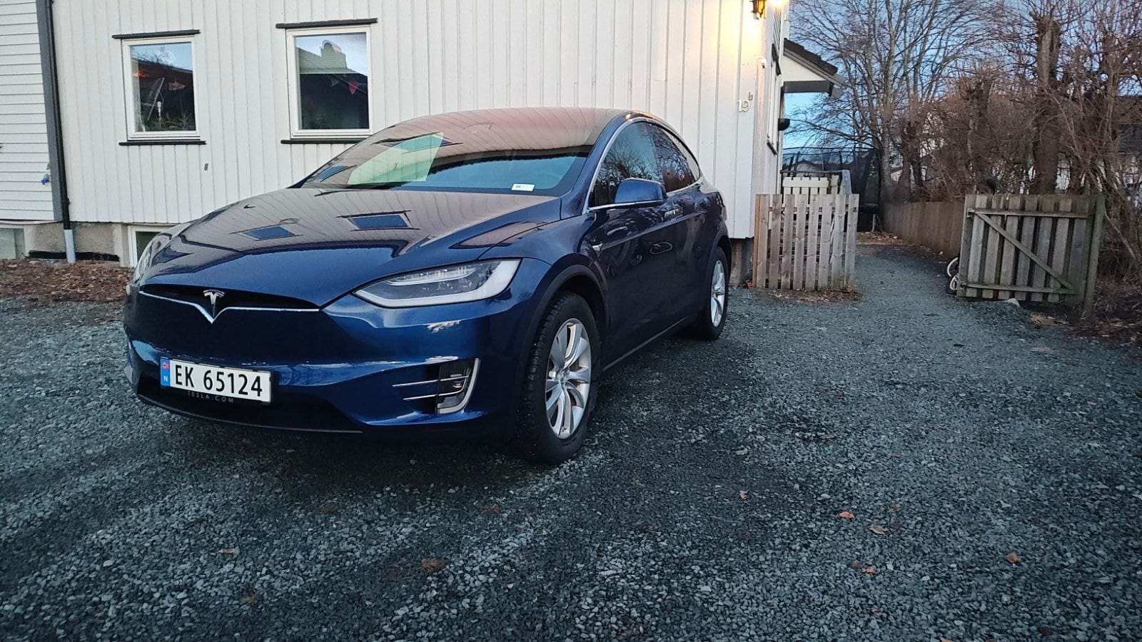 Tesla Model X med Aircondition