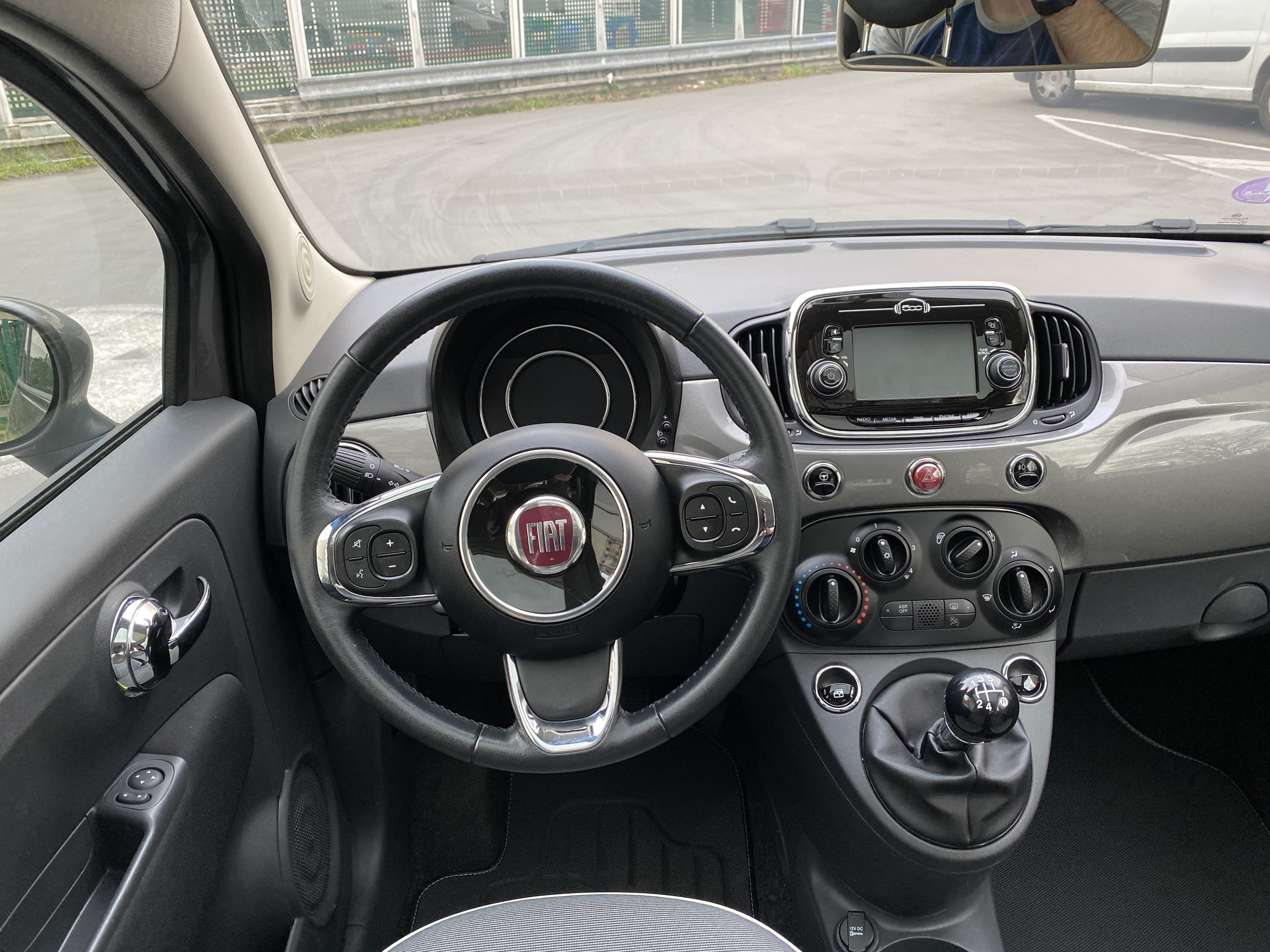 Fiat 500 736 avec Entrée audio / iPod