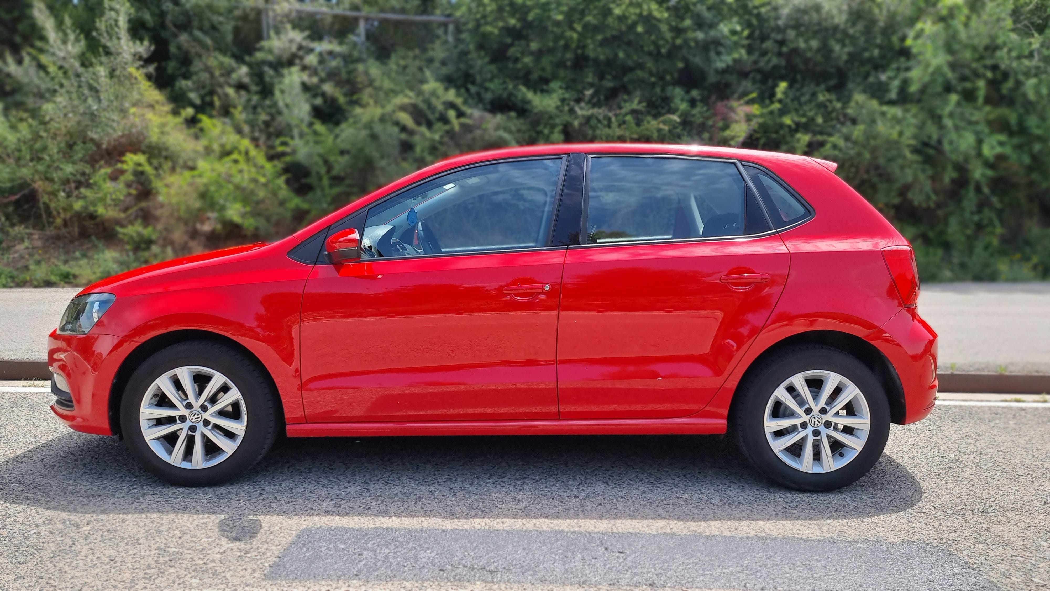 Volkswagen Polo BlueMotion Red con Aire acondicionado