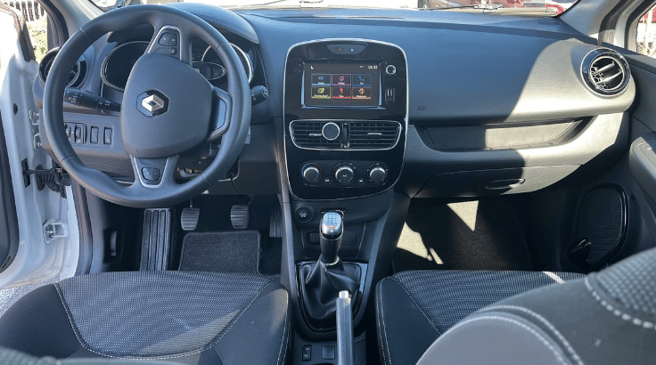 Renault Clio with Cruise control