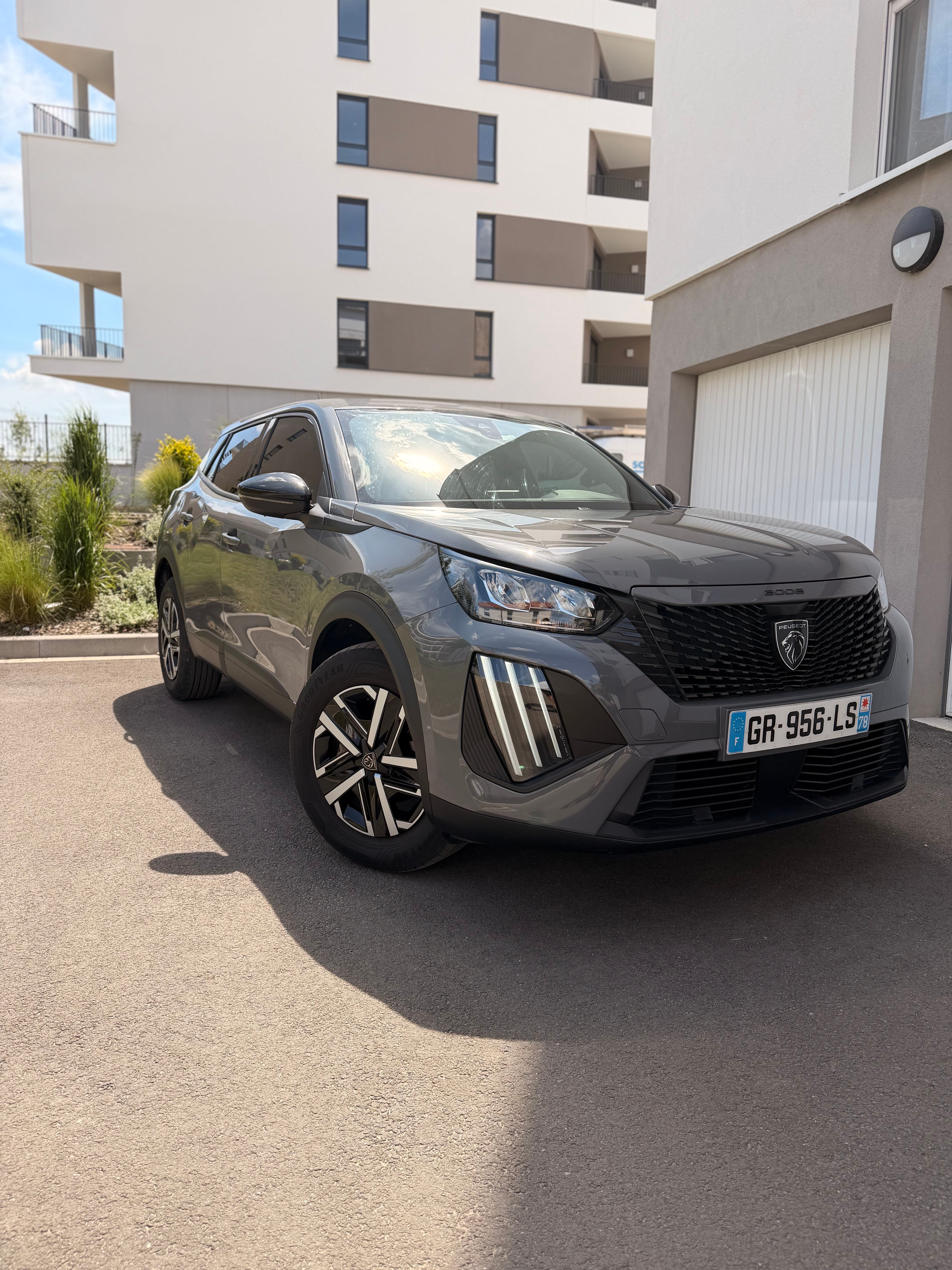 Peugeot 2008, 2023, Essence 95