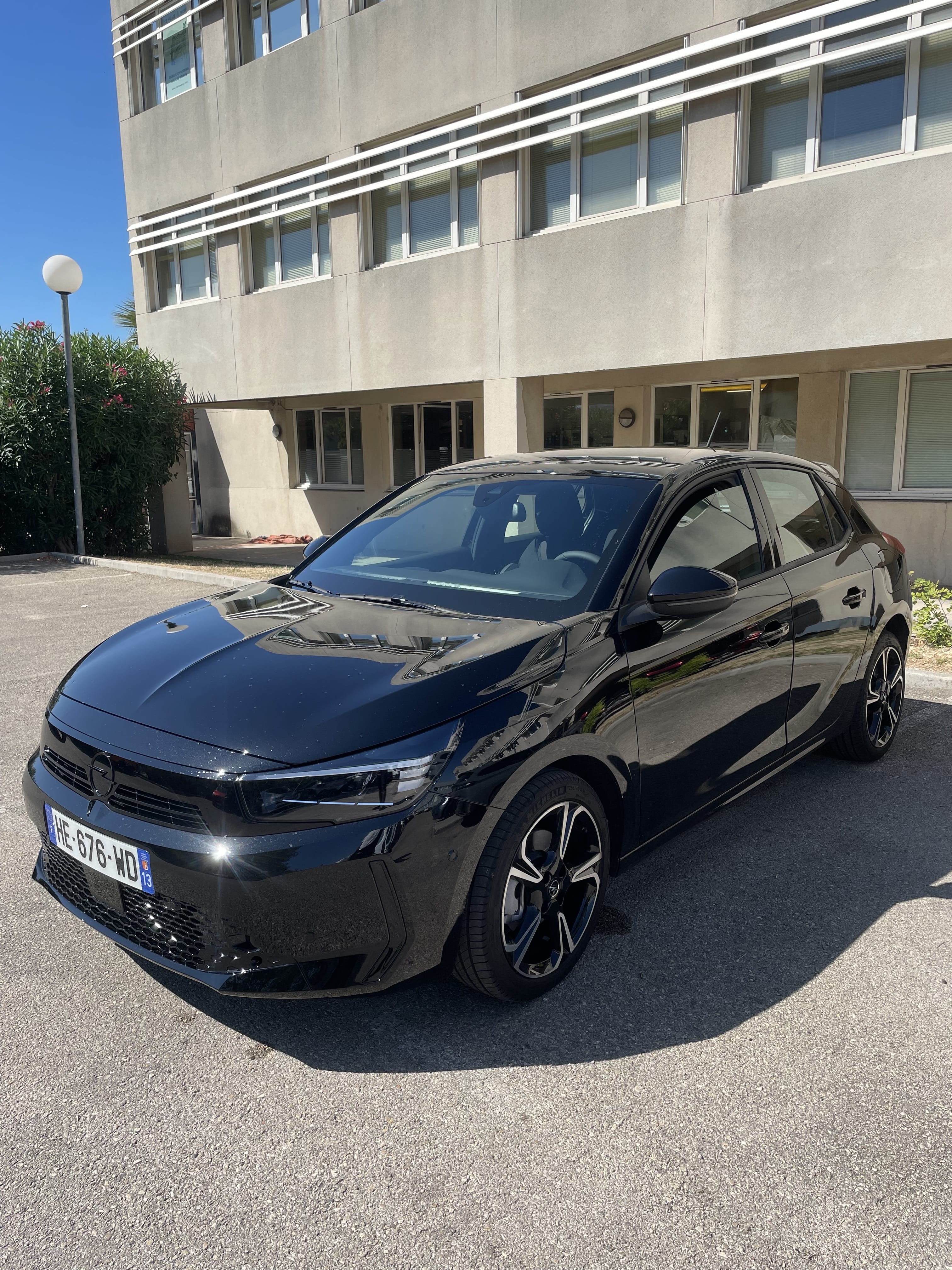 Opel Corsa, 2025, Essence 95 / Elektrisch (hybride), automatisch