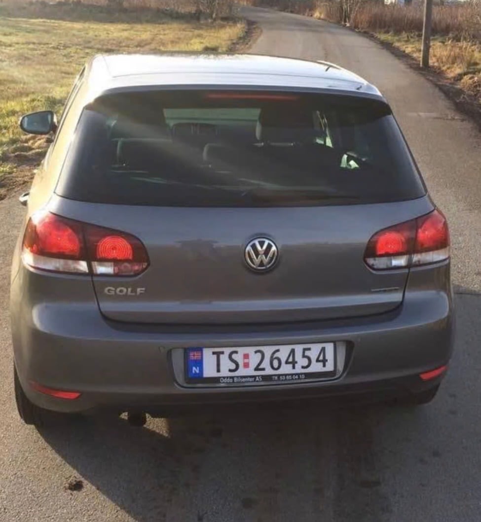 Volkswagen Golf TDI with Baby seat