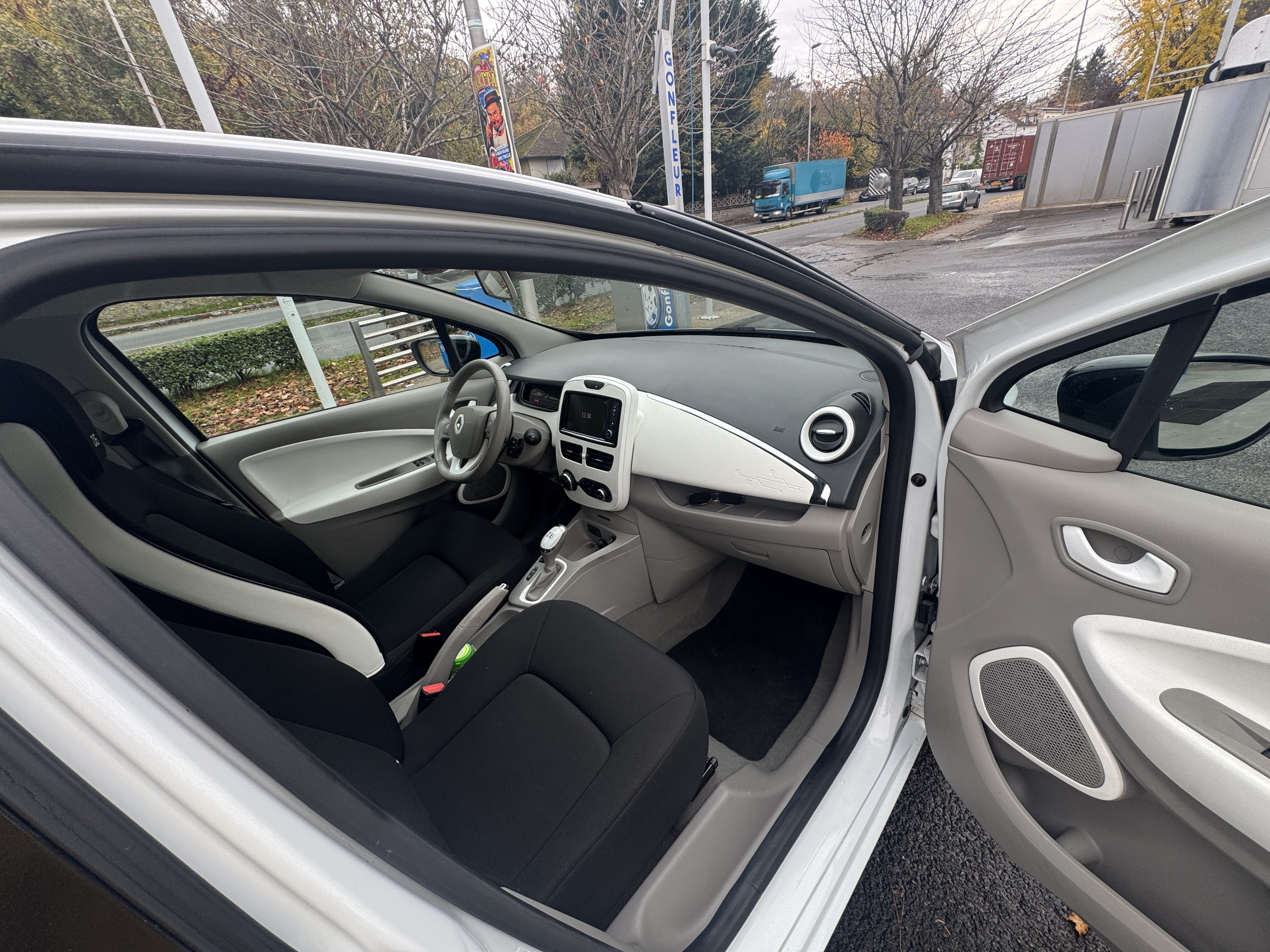 Renault ZOE avec GPS