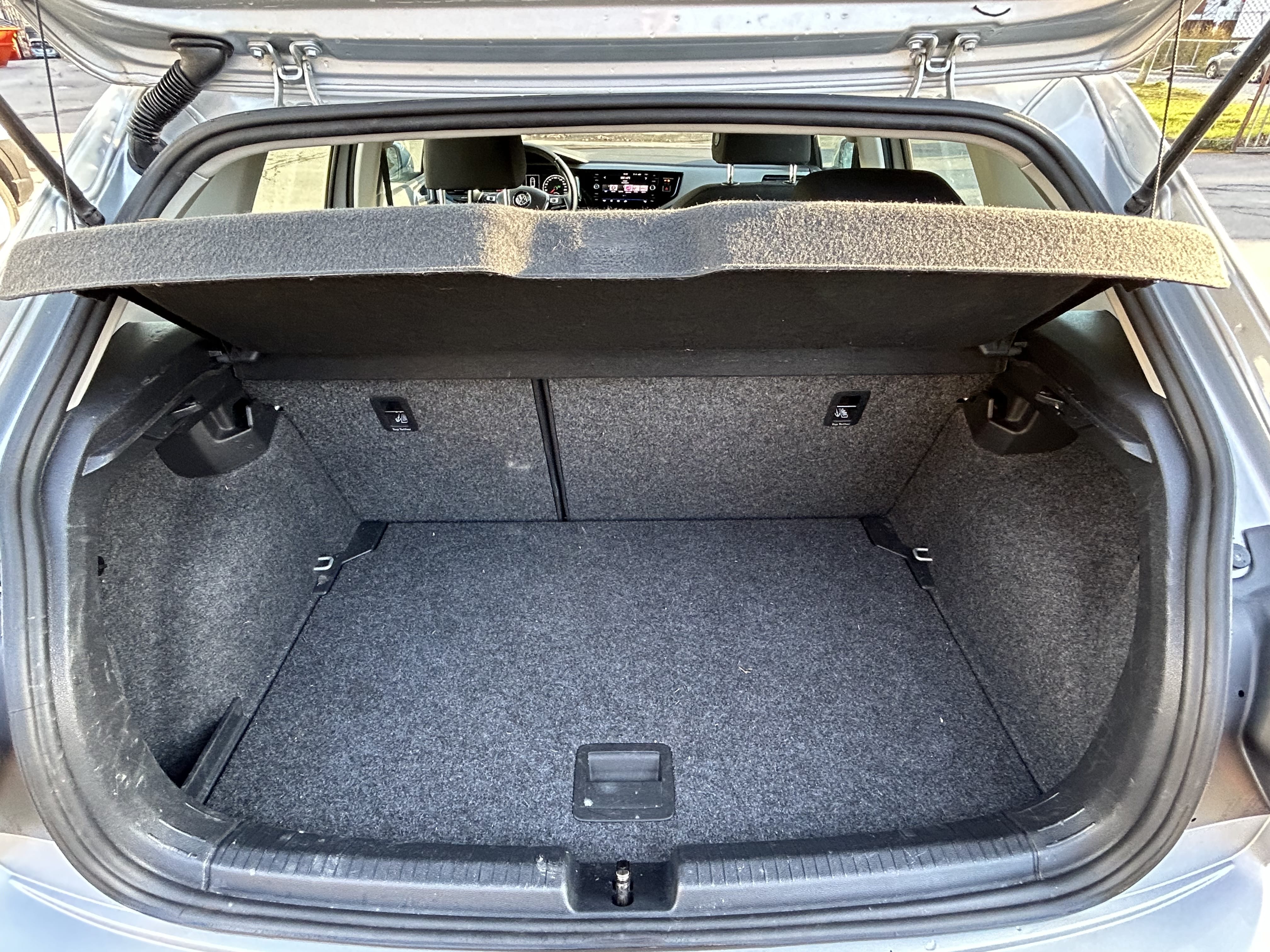 Volkswagen Polo with Apple CarPlay