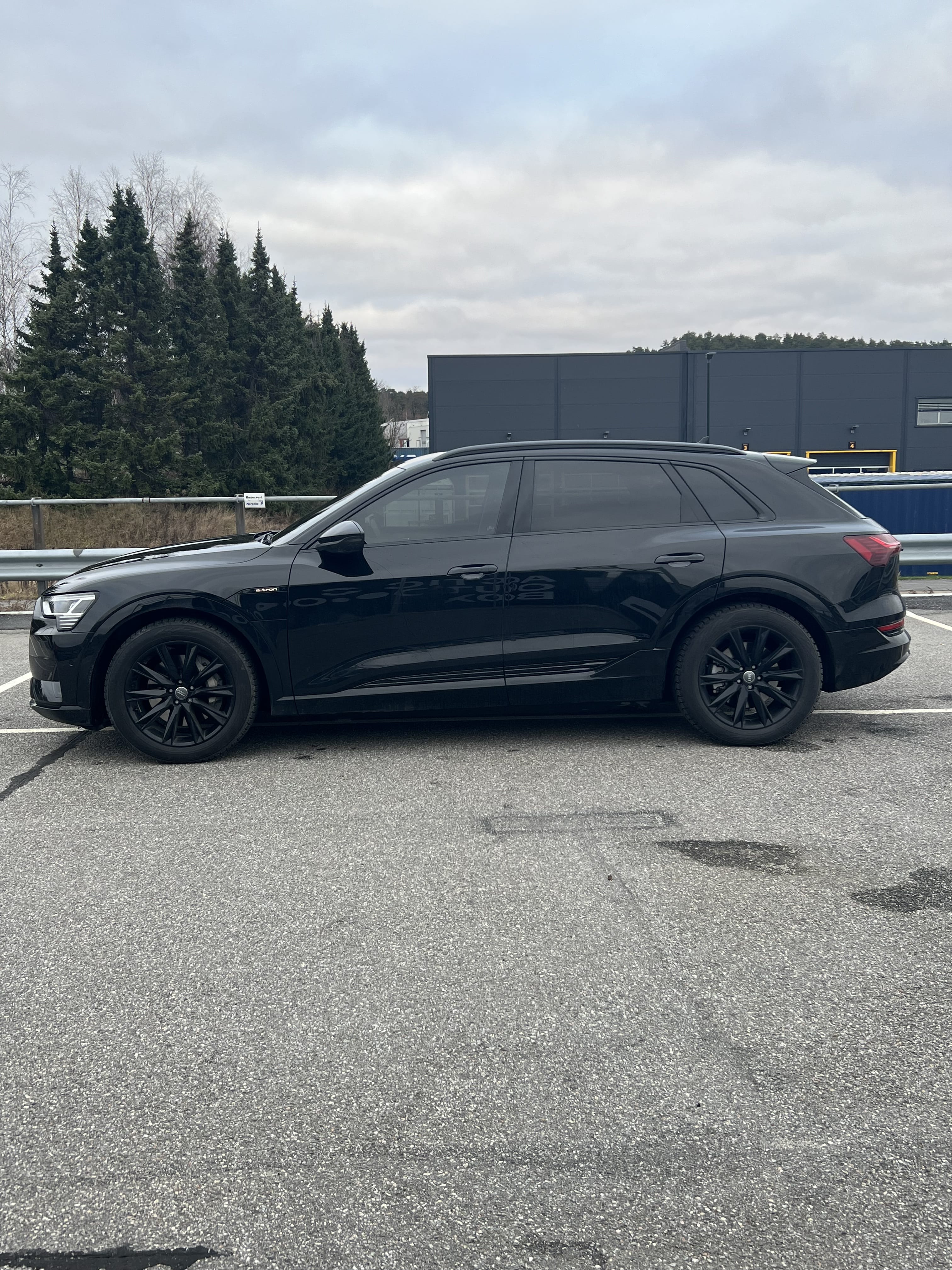 Audi e-tron med Aircondition