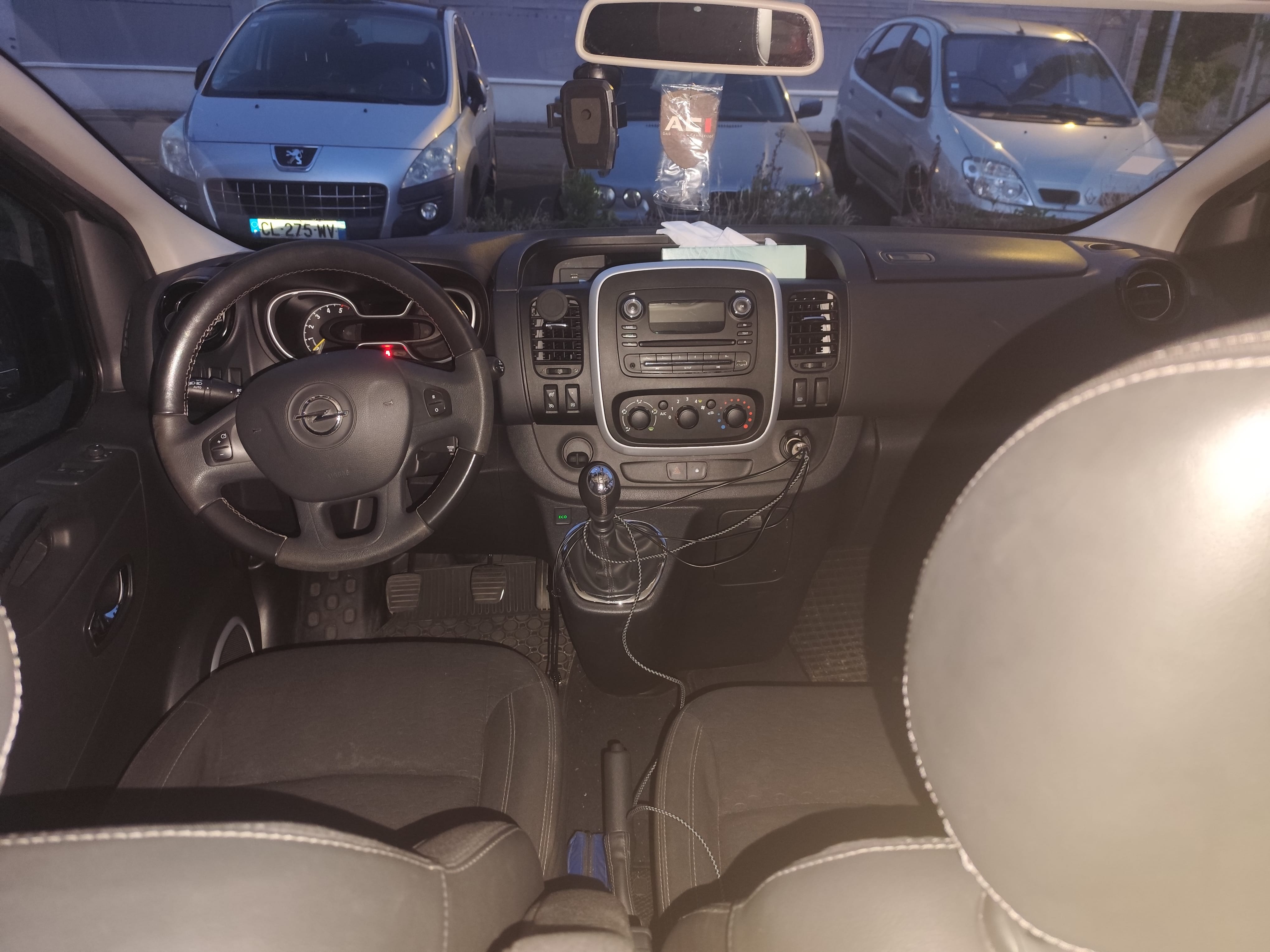 Opel Vivaro Combi avec Régulateur de vitesse