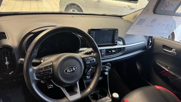Kia Picanto avec Régulateur de vitesse