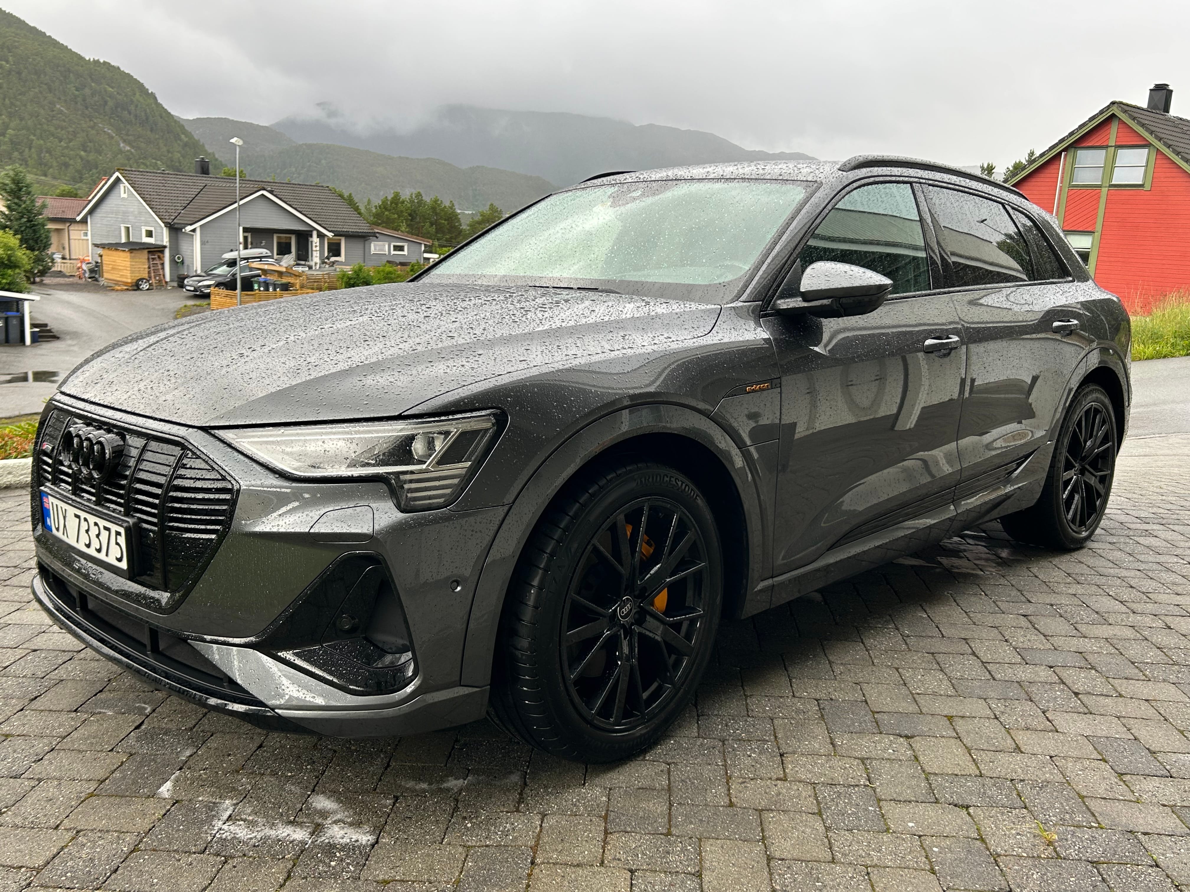 Audi e-tron, 2022, Elektrisk, automatisk