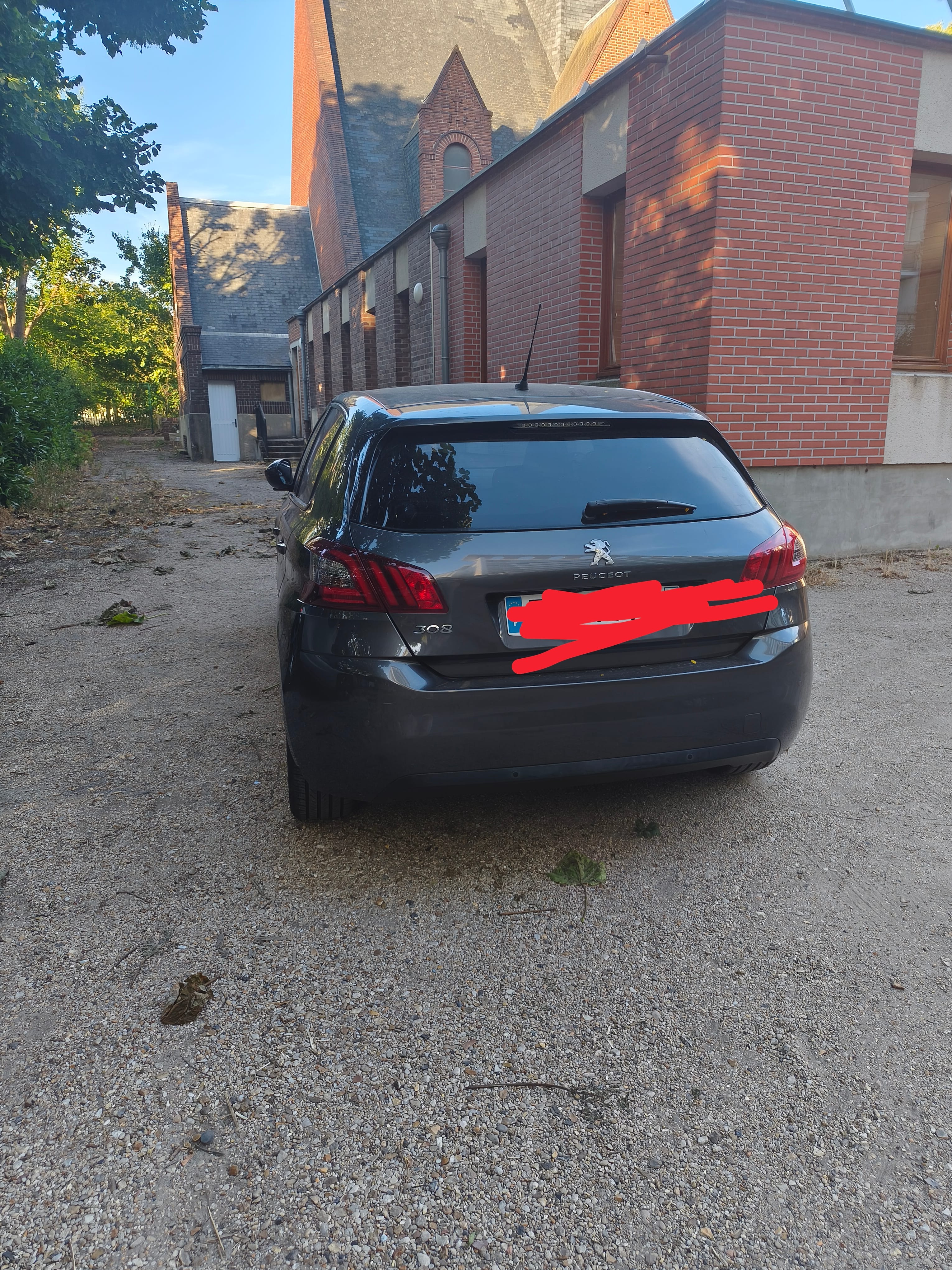 Peugeot 308 avec Caméra de recul