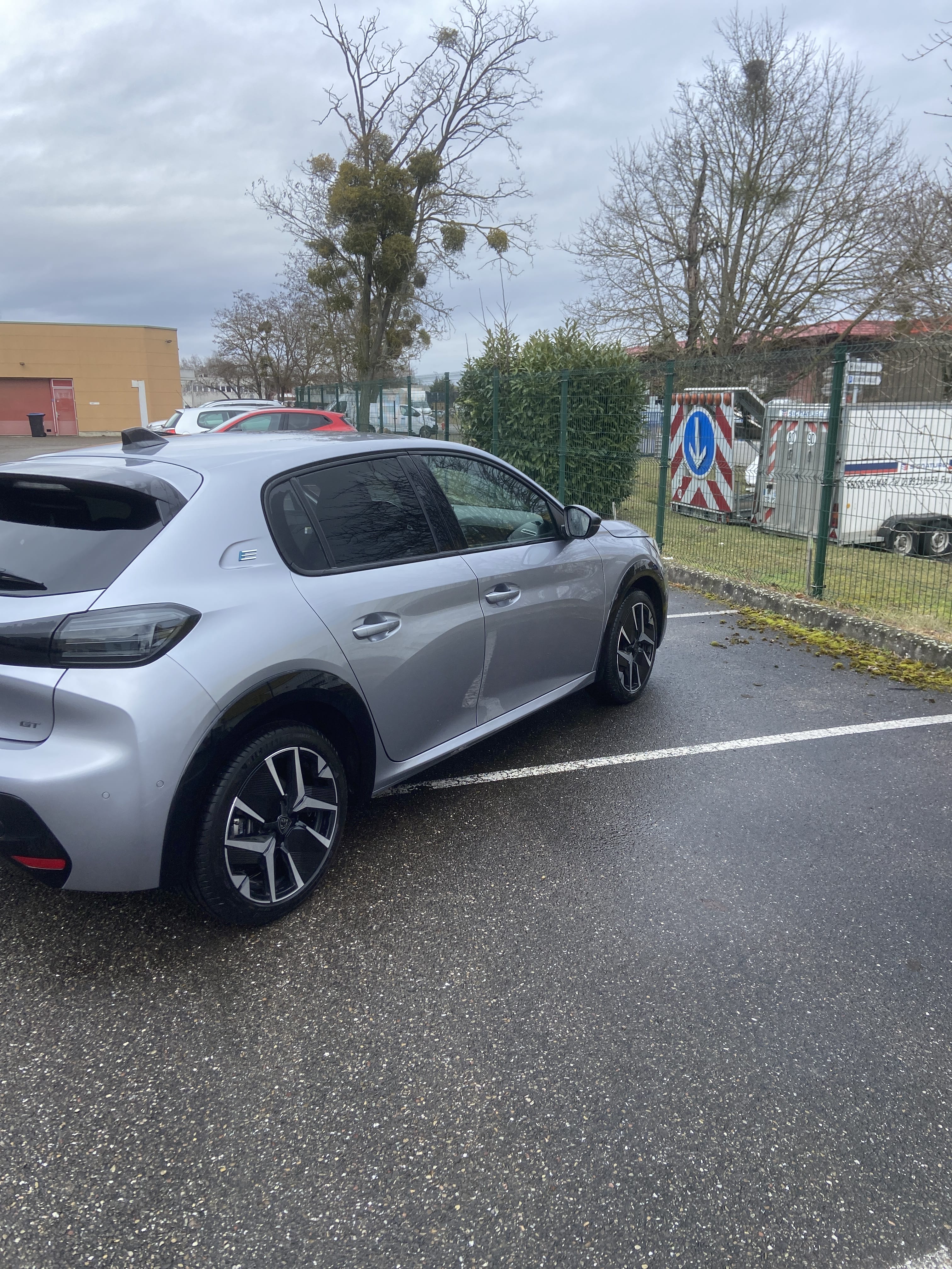 Peugeot 208 avec Climatisation