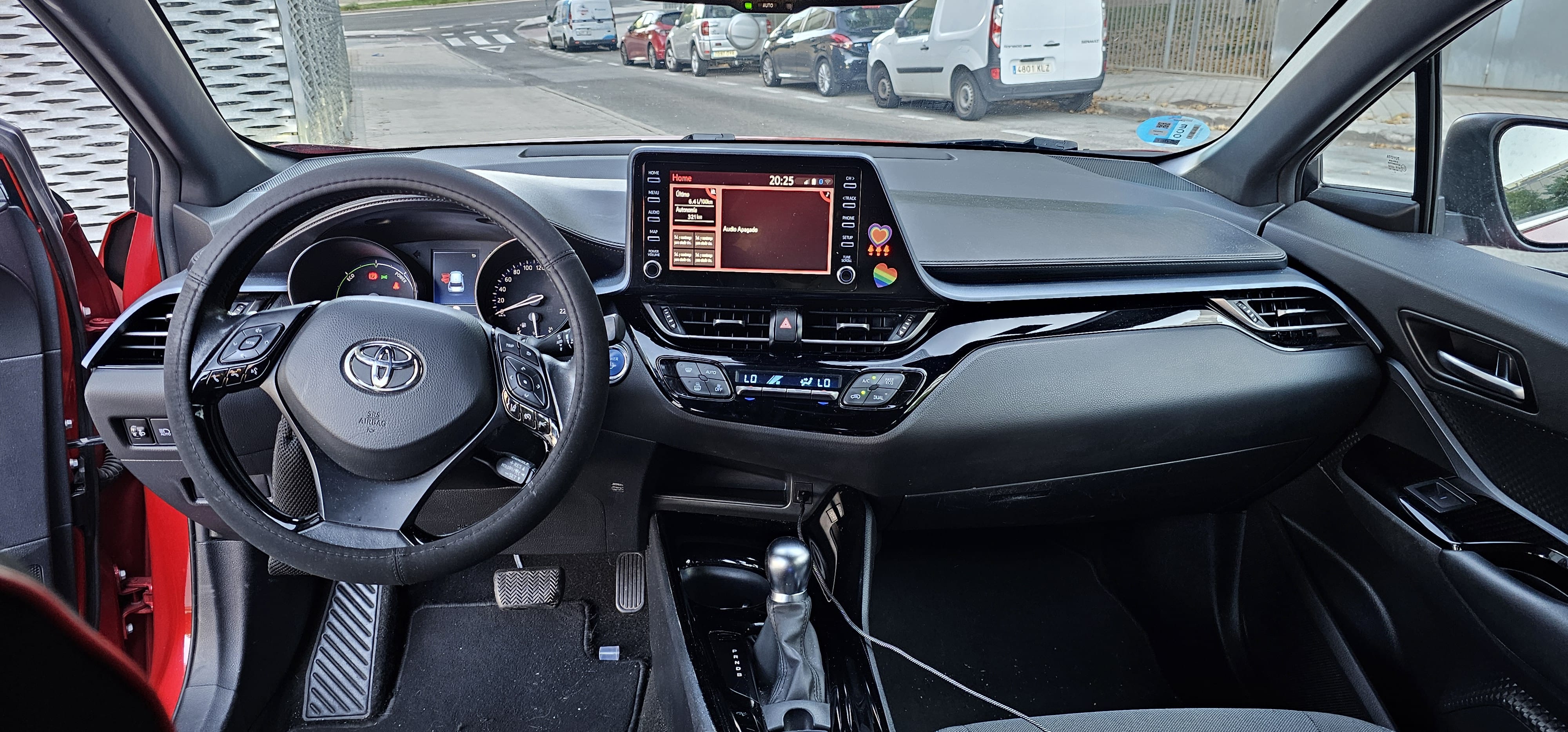 Toyota C-HR con Dashcam
