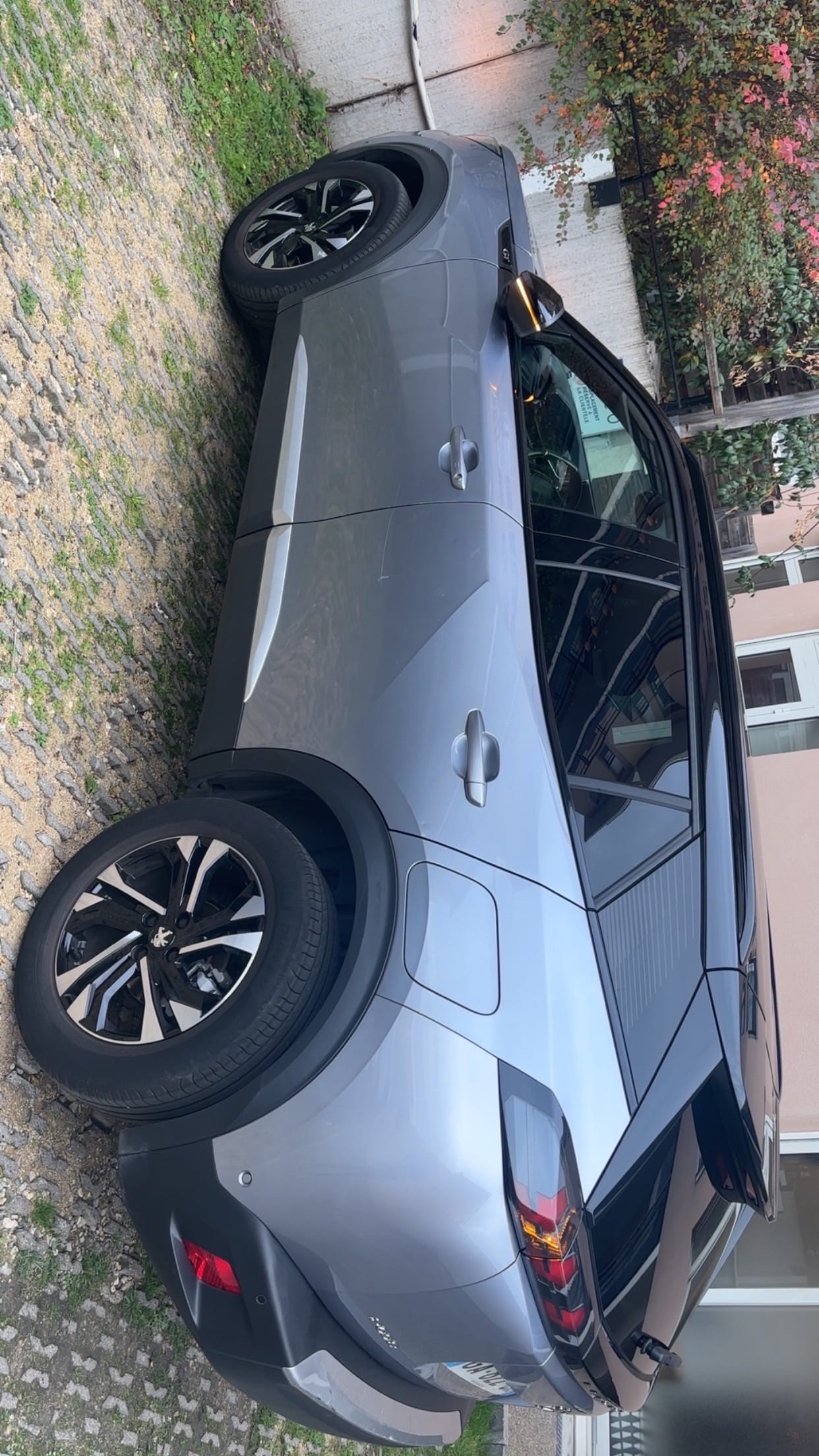 Peugeot 2008 avec GPS