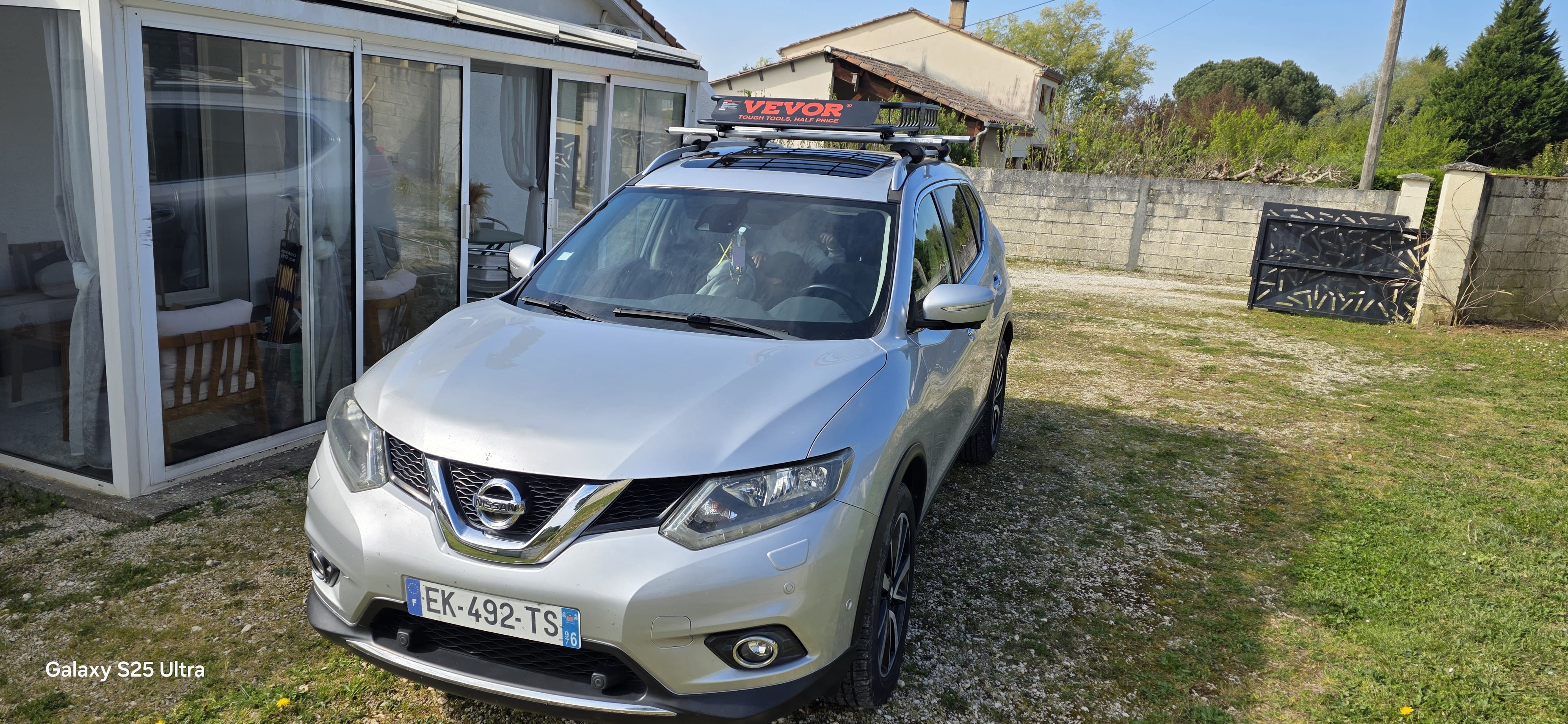 Nissan X-Trail avec Port USB