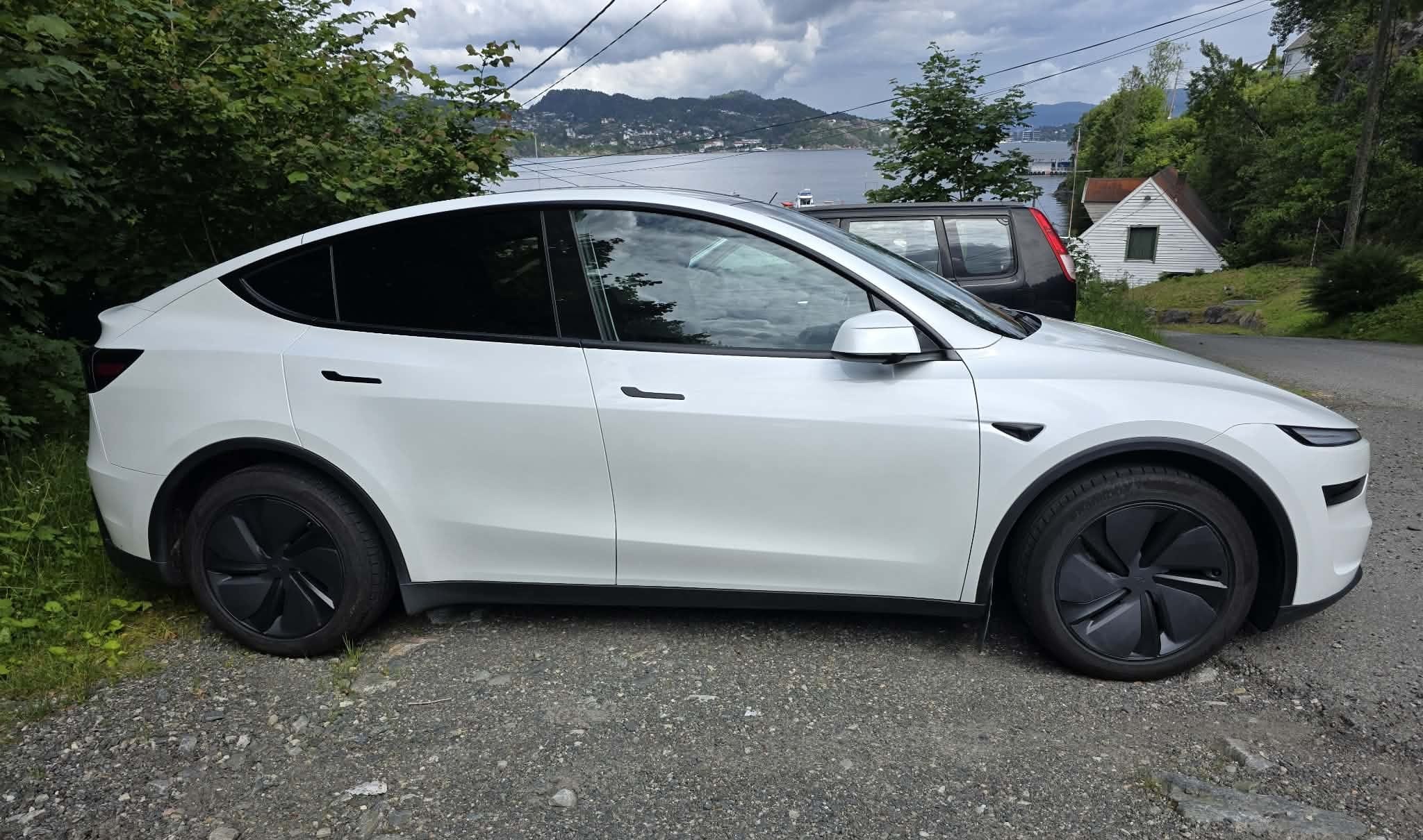 Tesla Model Y Long Range avec Climatisation