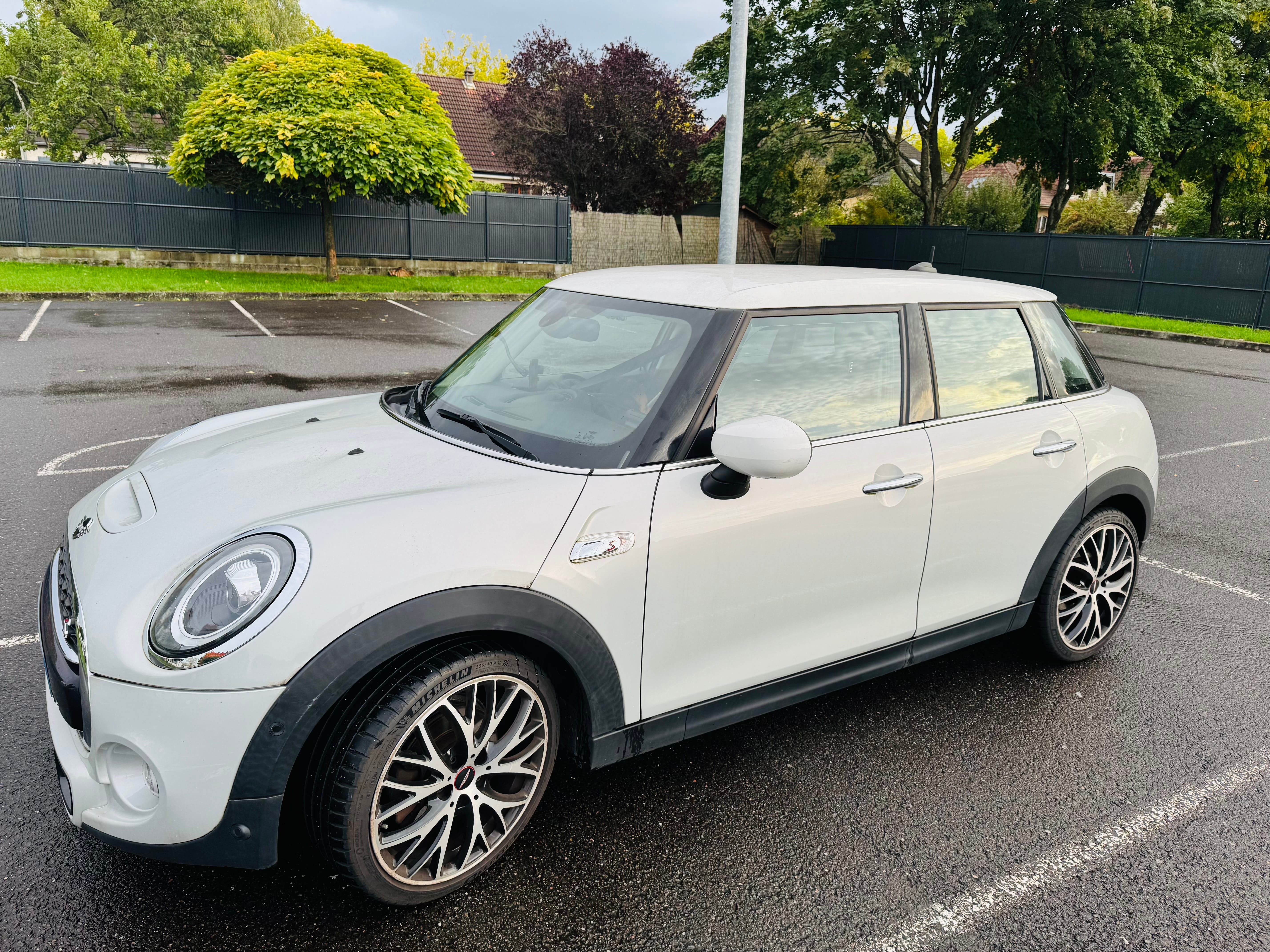 Mini Cooper S 5 Portes avec Climatisation