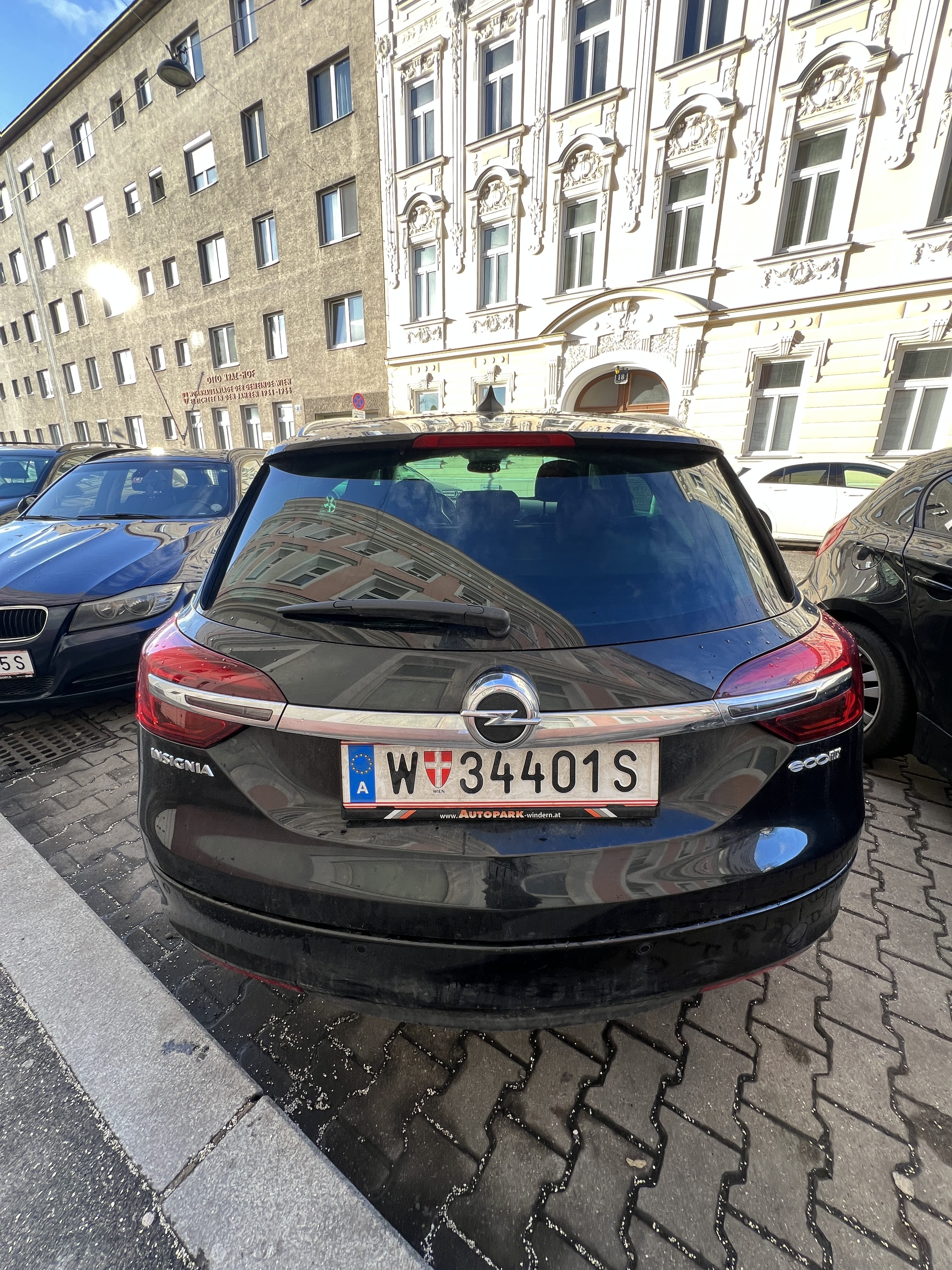 Opel Insignia Sports Tourer mit Navigationsgerät