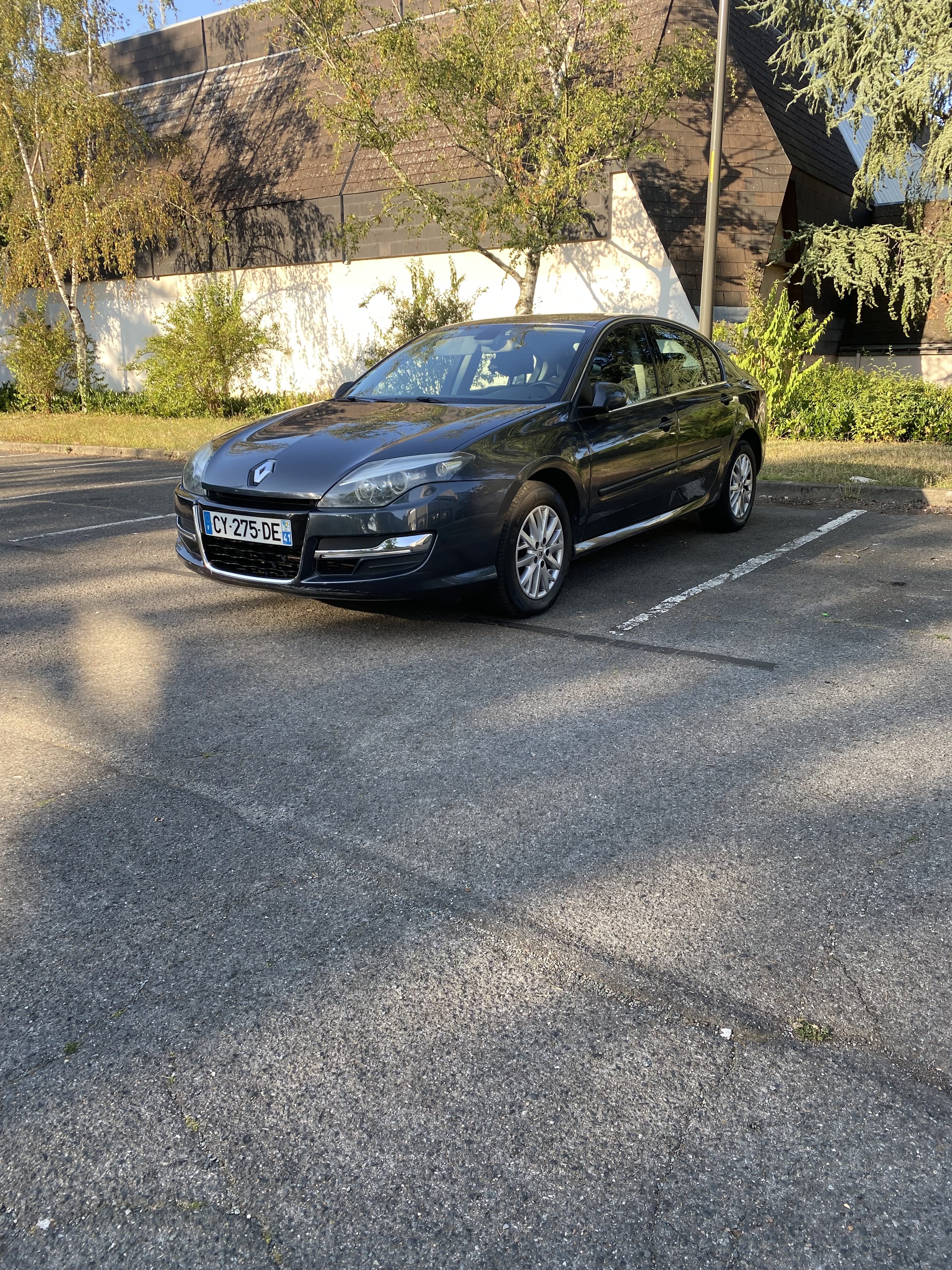Renault Laguna 1.5 dci avec Climatisation