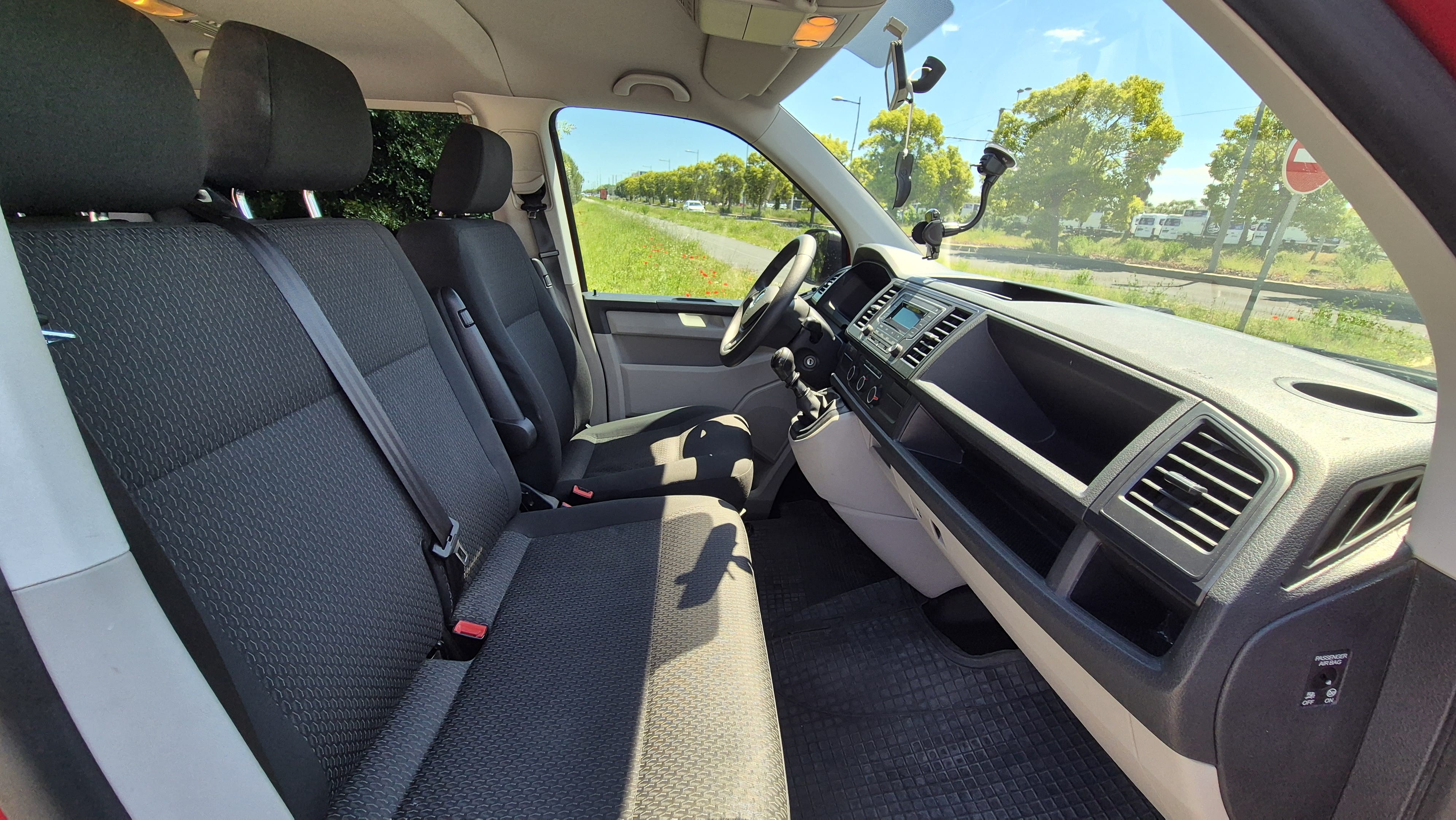 Volkswagen Caravelle avec Audio Bluetooth
