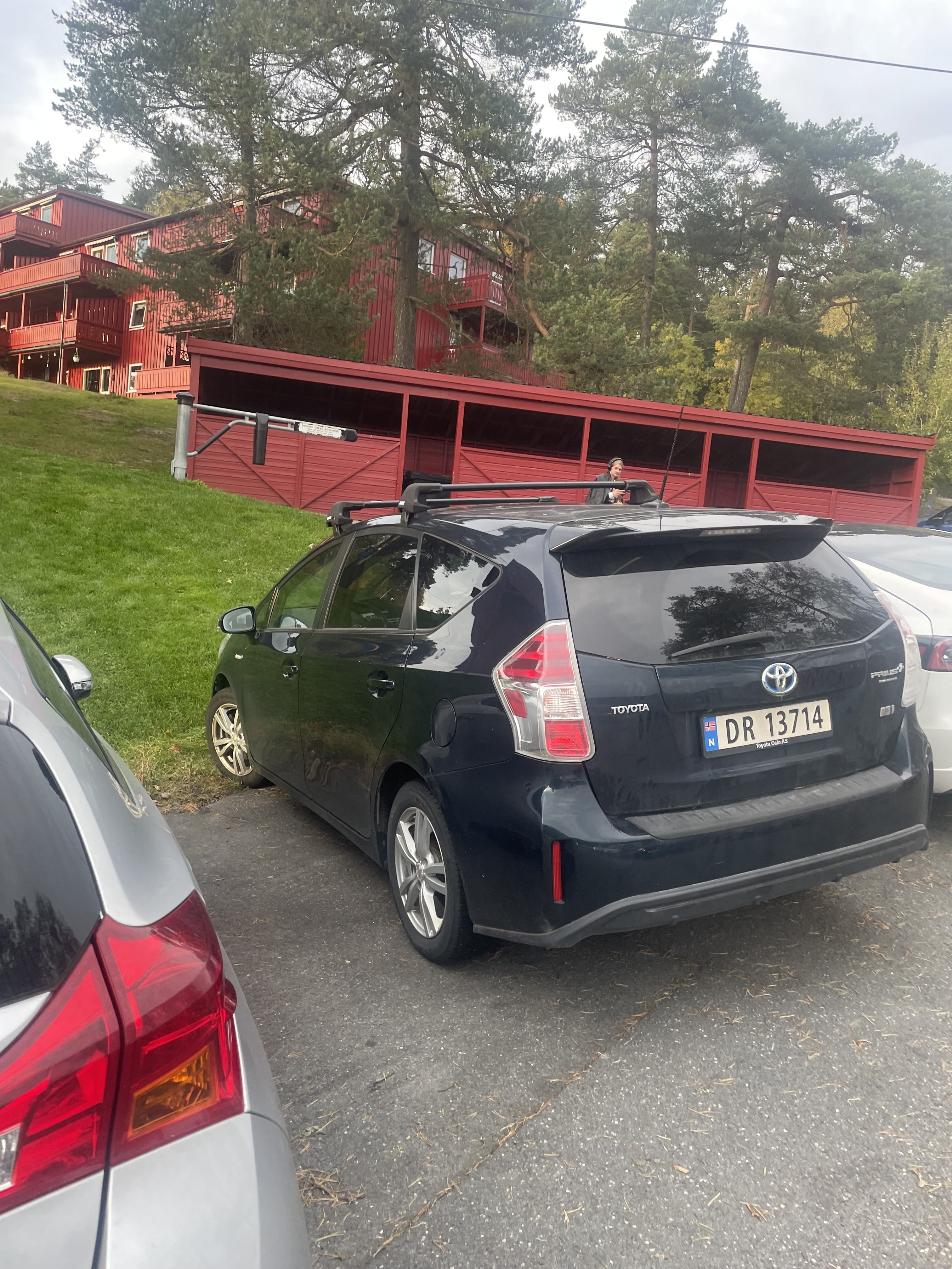 Toyota Prius + with Air conditioning