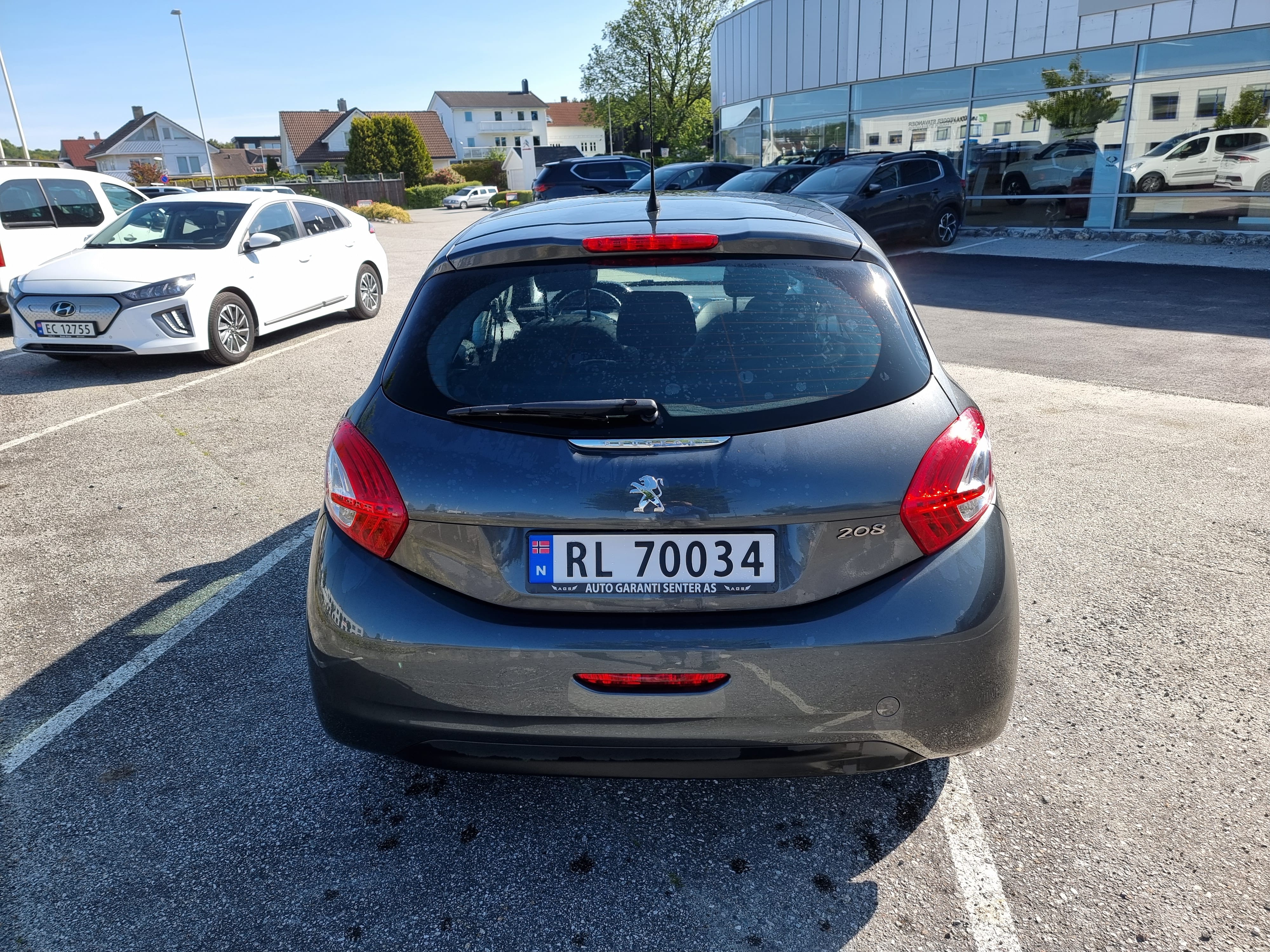 Peugeot 208 1.2 Active (Bensin, Manual) med GPS