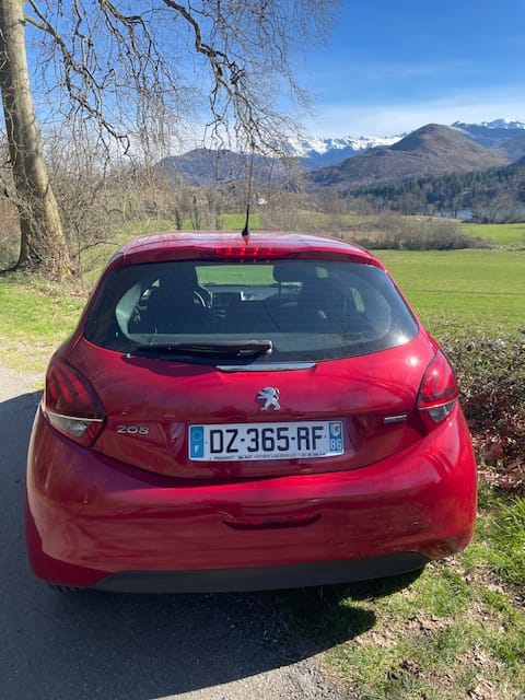 Peugeot 208 avec Régulateur de vitesse