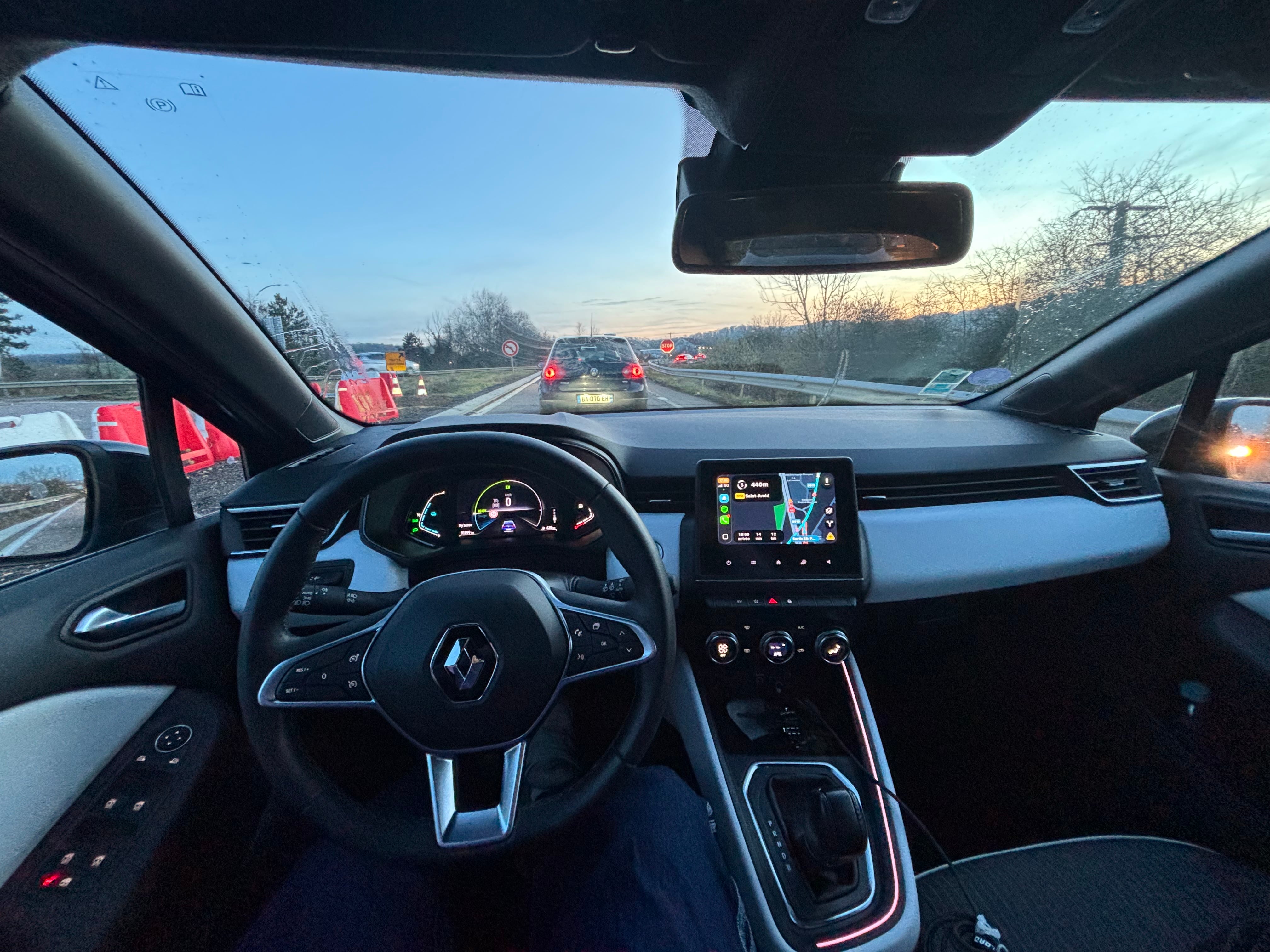 Renault Clio E-tech avec GPS