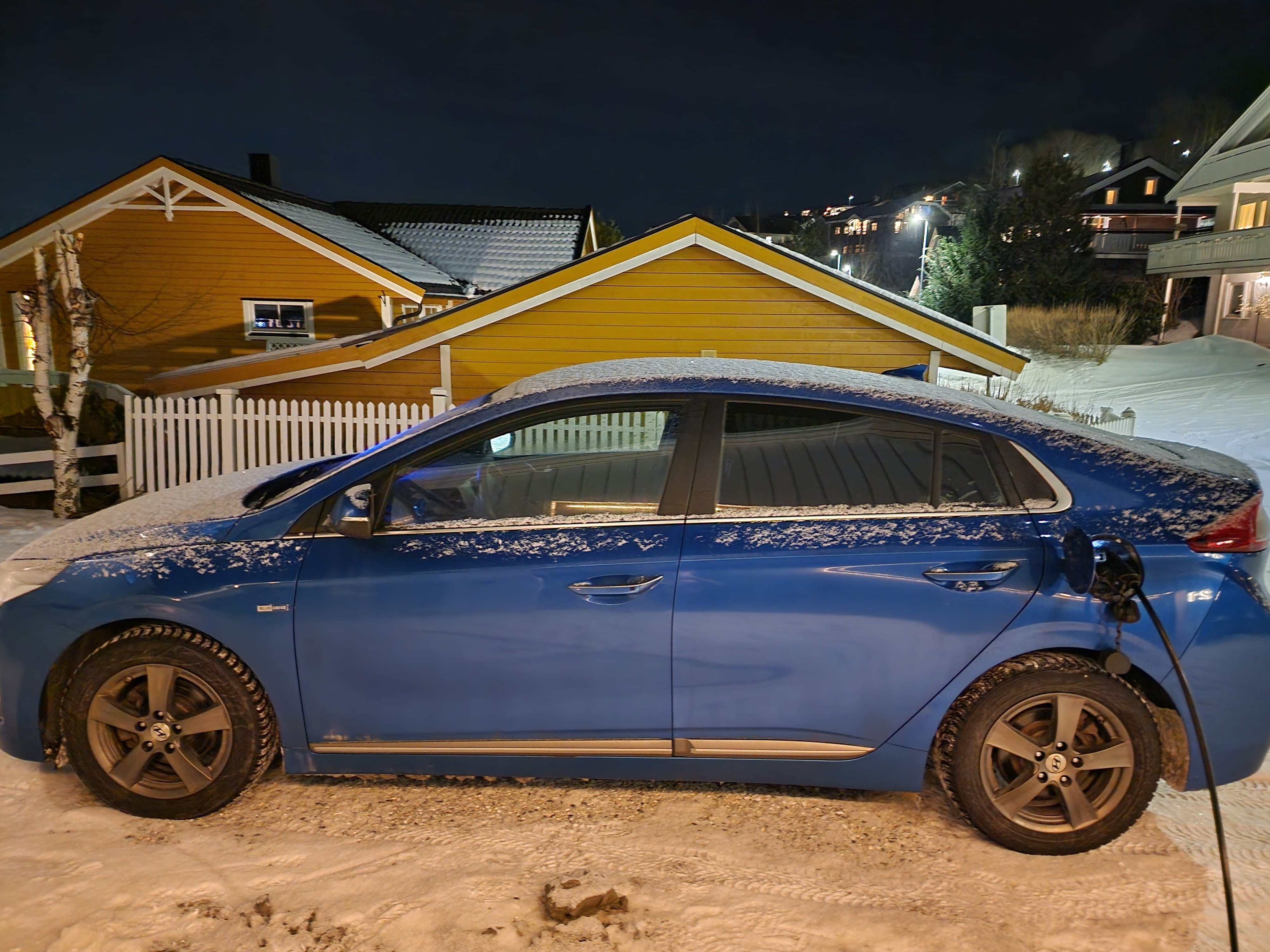 Hyundai Ioniq med Aircondition