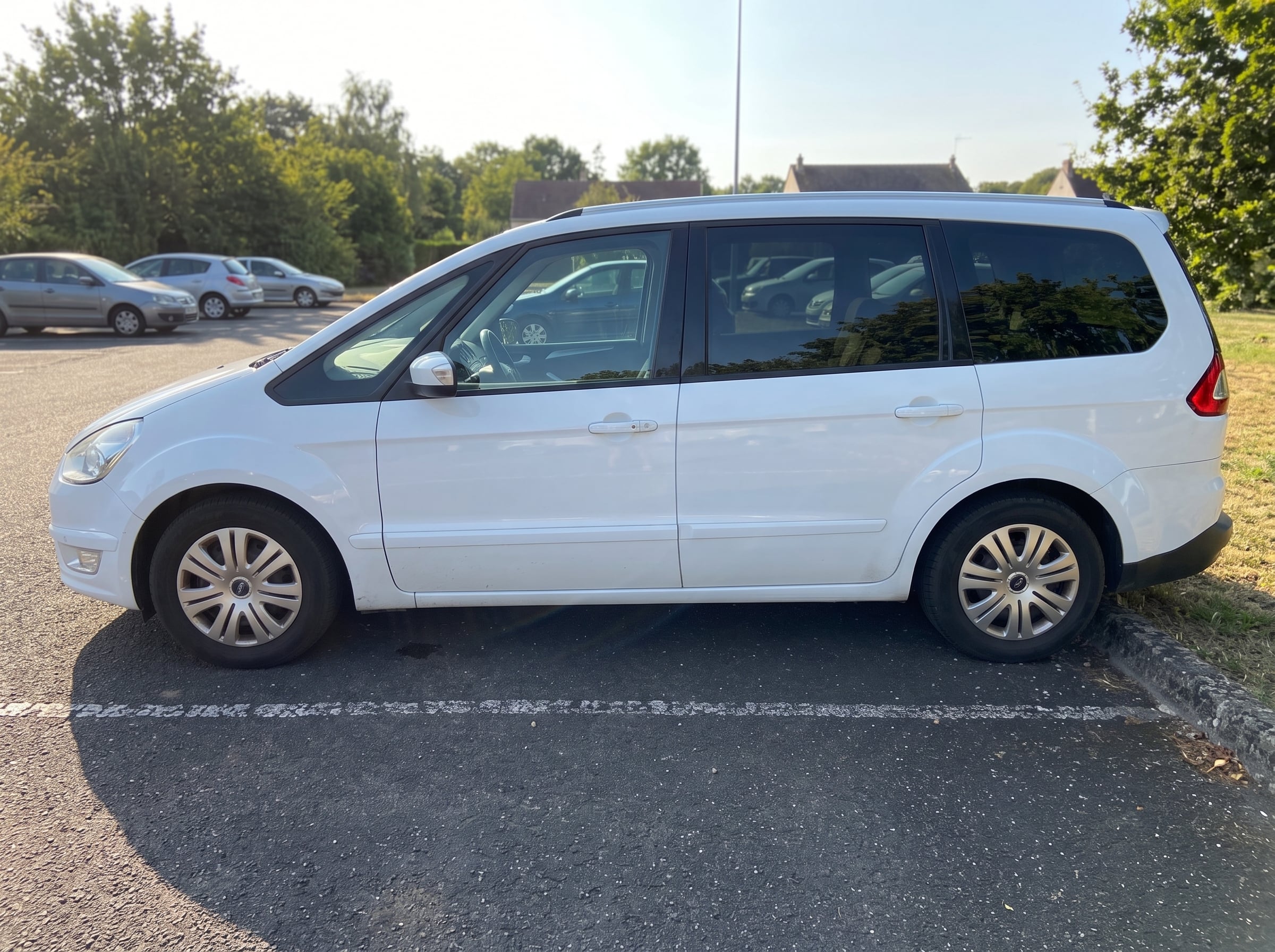 Ford Galaxy avec Climatisation
