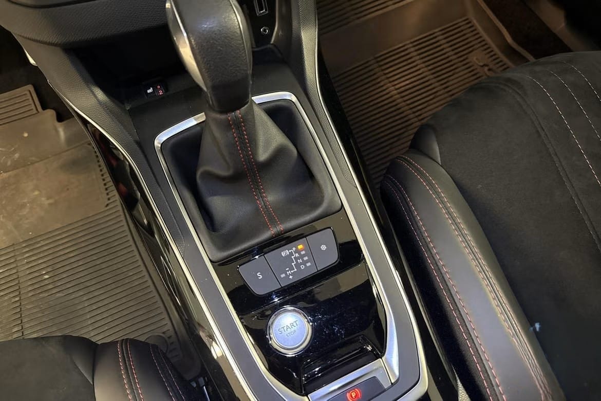 Peugeot 308 SW med Bluetooth audio